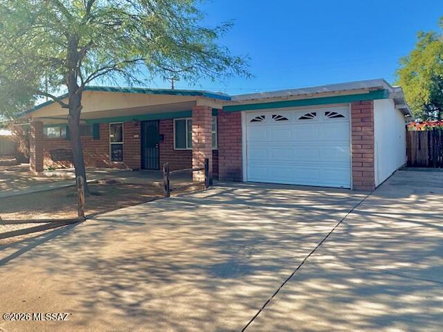 Kingston Knolls Terrace - Residential