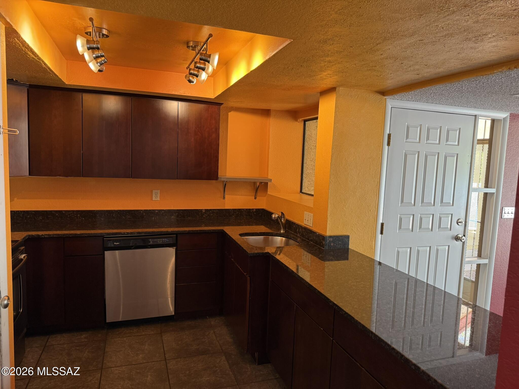 Racquet Club Village - Residential
