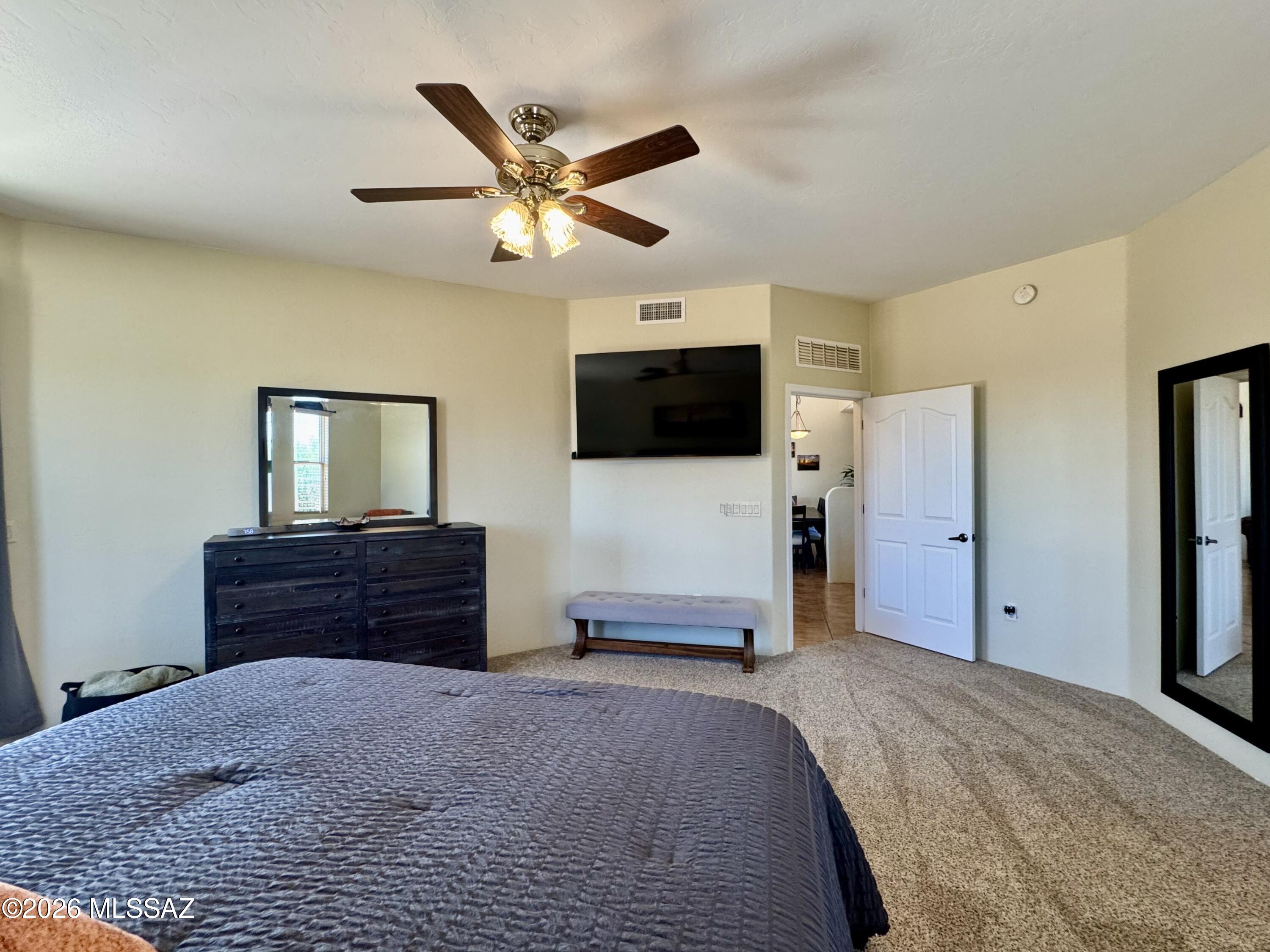 Critterland II (1-148) - Residential Lease