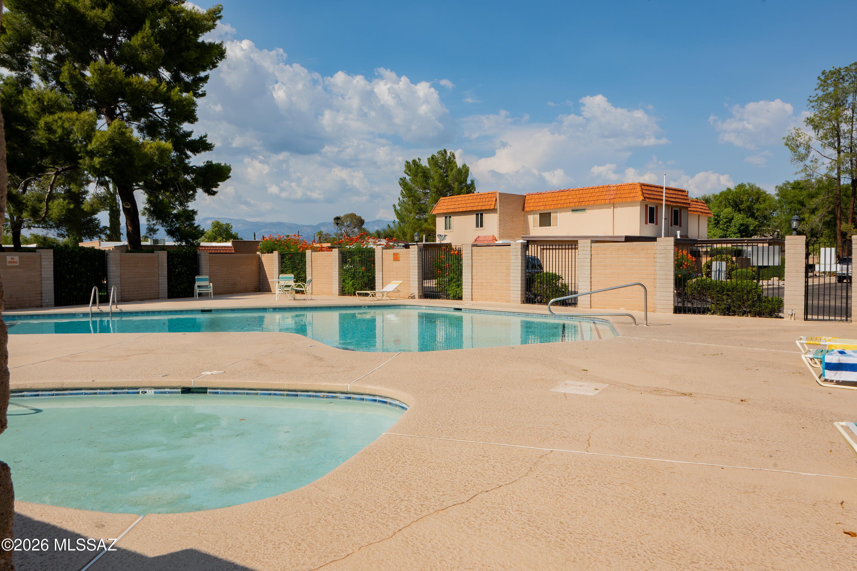 Rolling Hills Villas NO. 2 Amend. - Residential