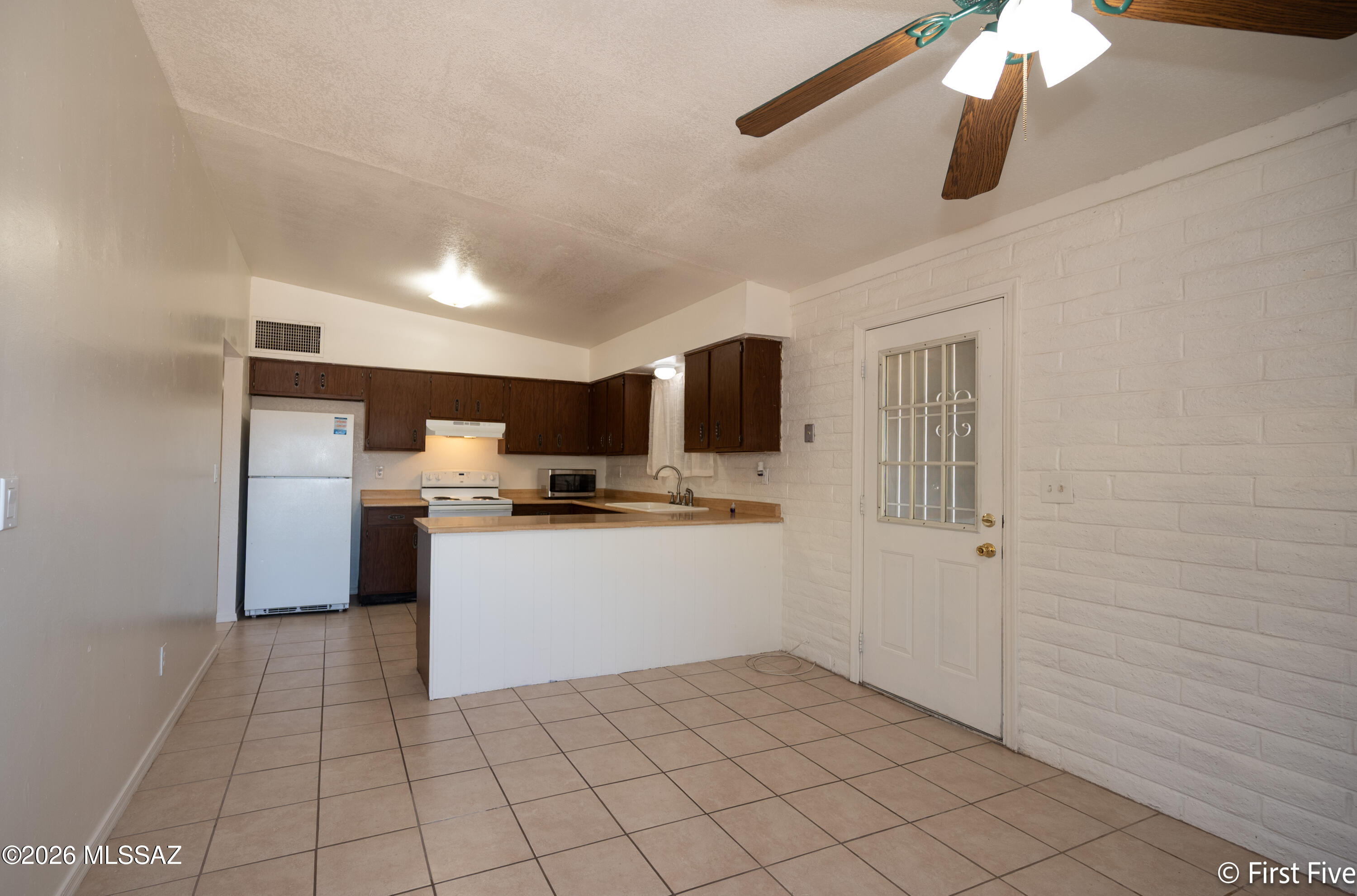 N/A - Residential Lease
