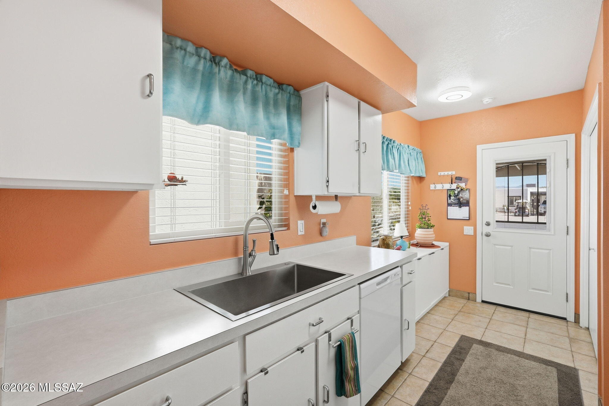 Green Valley Townhouses NO.7 - Residential