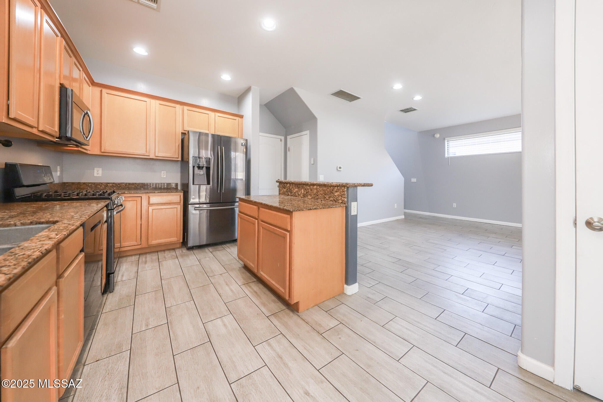 Riverside Crossing (1-133) - Residential Lease