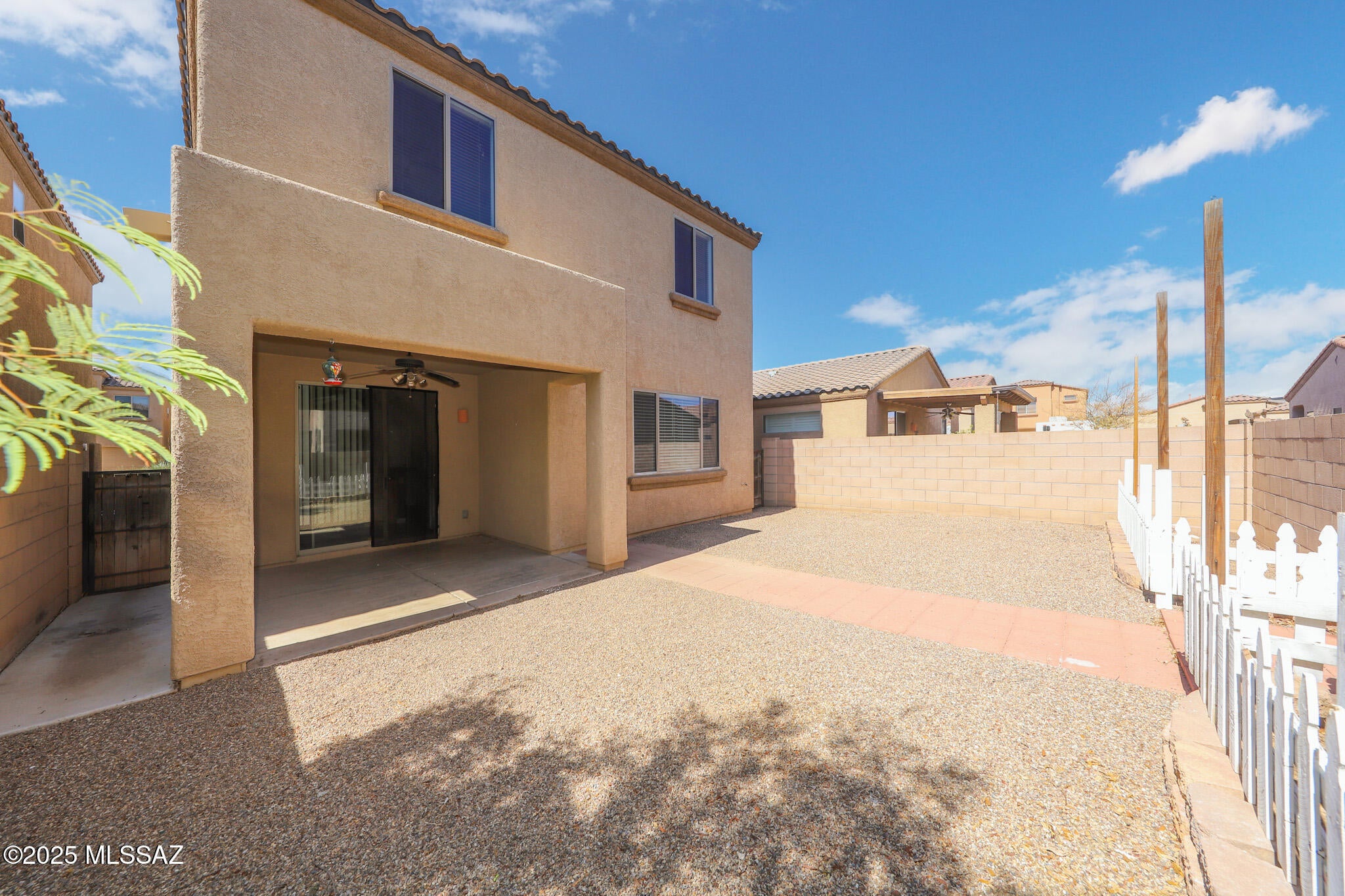 Riverside Crossing (1-133) - Residential Lease
