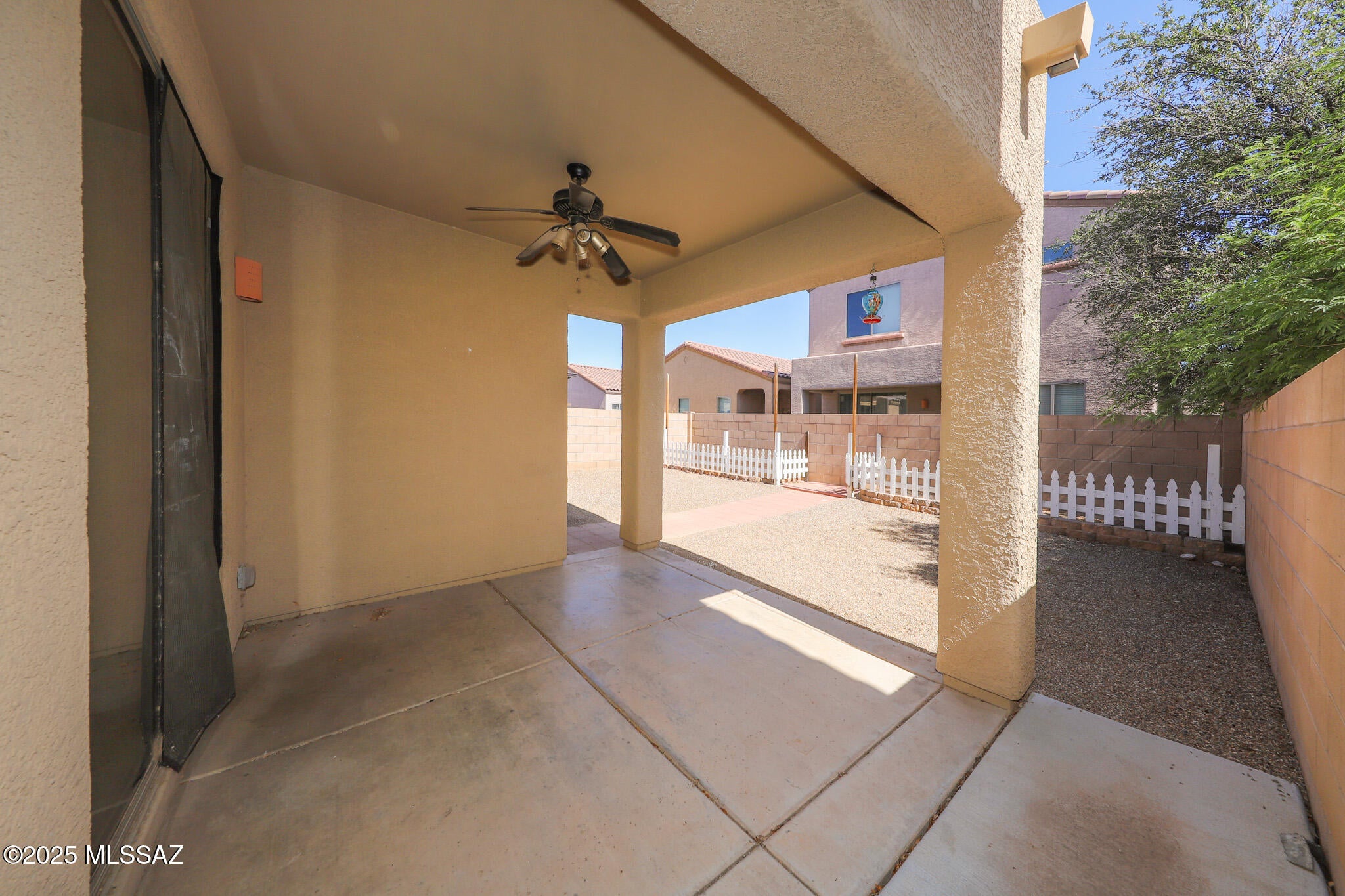Riverside Crossing (1-133) - Residential Lease