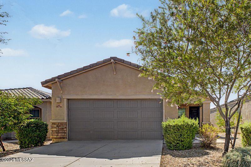 Rancho Del Lago (1-100) - Residential Lease