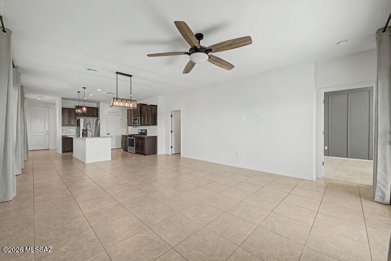 Rancho Del Lago (1-100) - Residential Lease