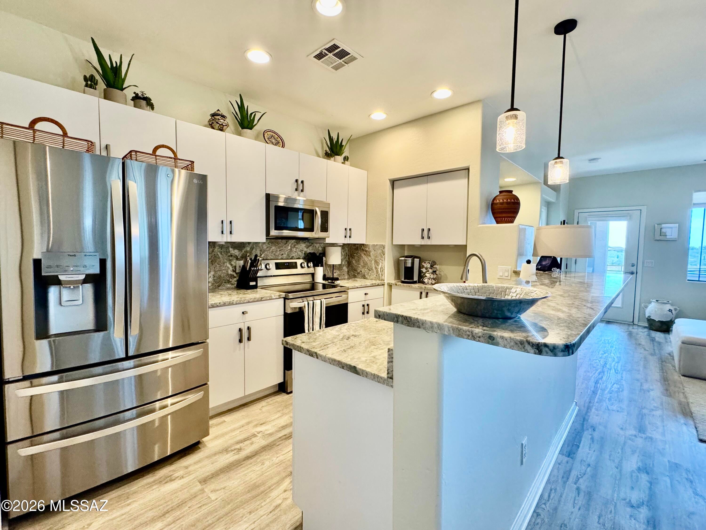 Vistoso Golf Casitas (101-126, 201-226) - Residential Lease