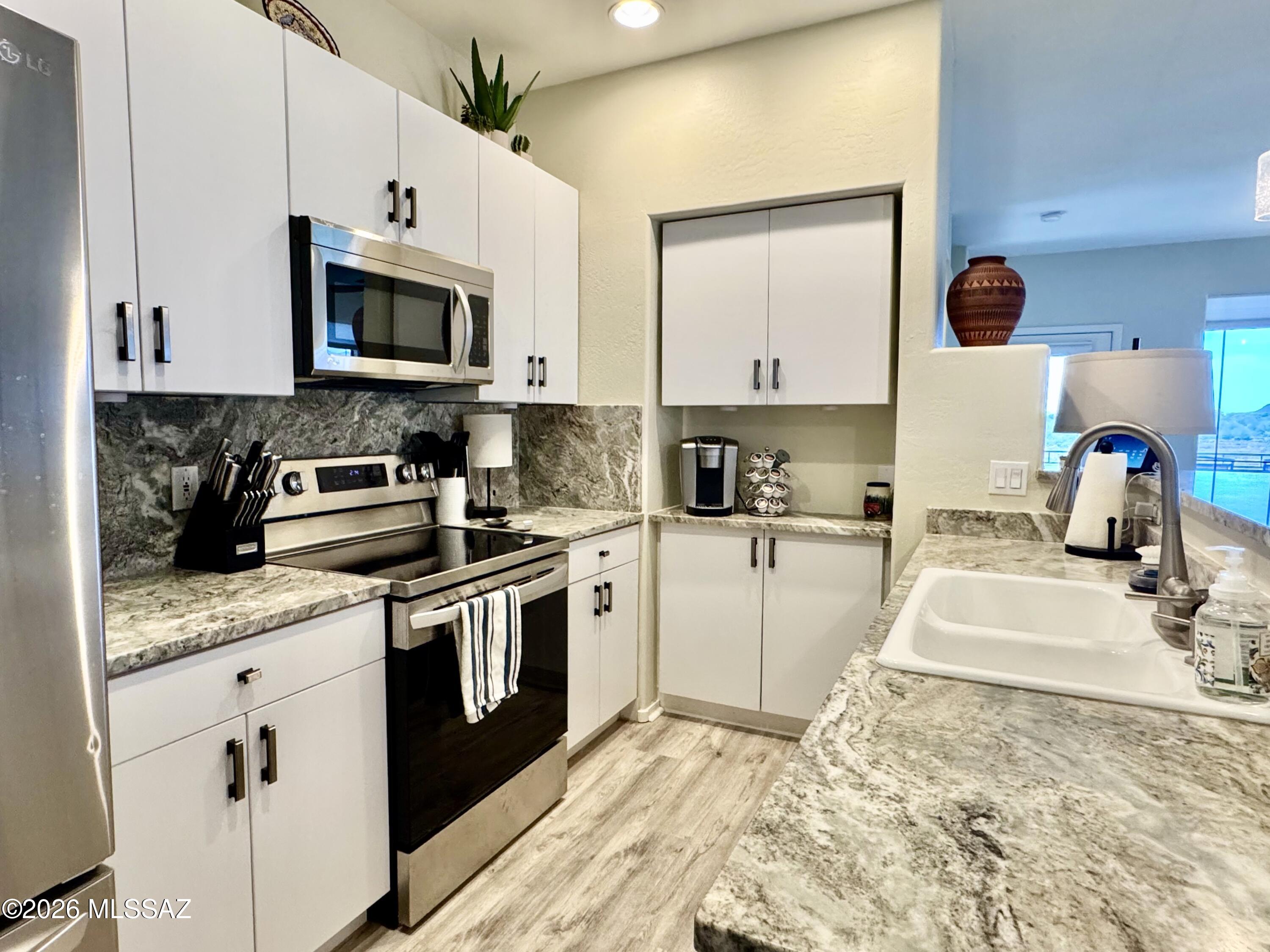 Vistoso Golf Casitas (101-126, 201-226) - Residential Lease