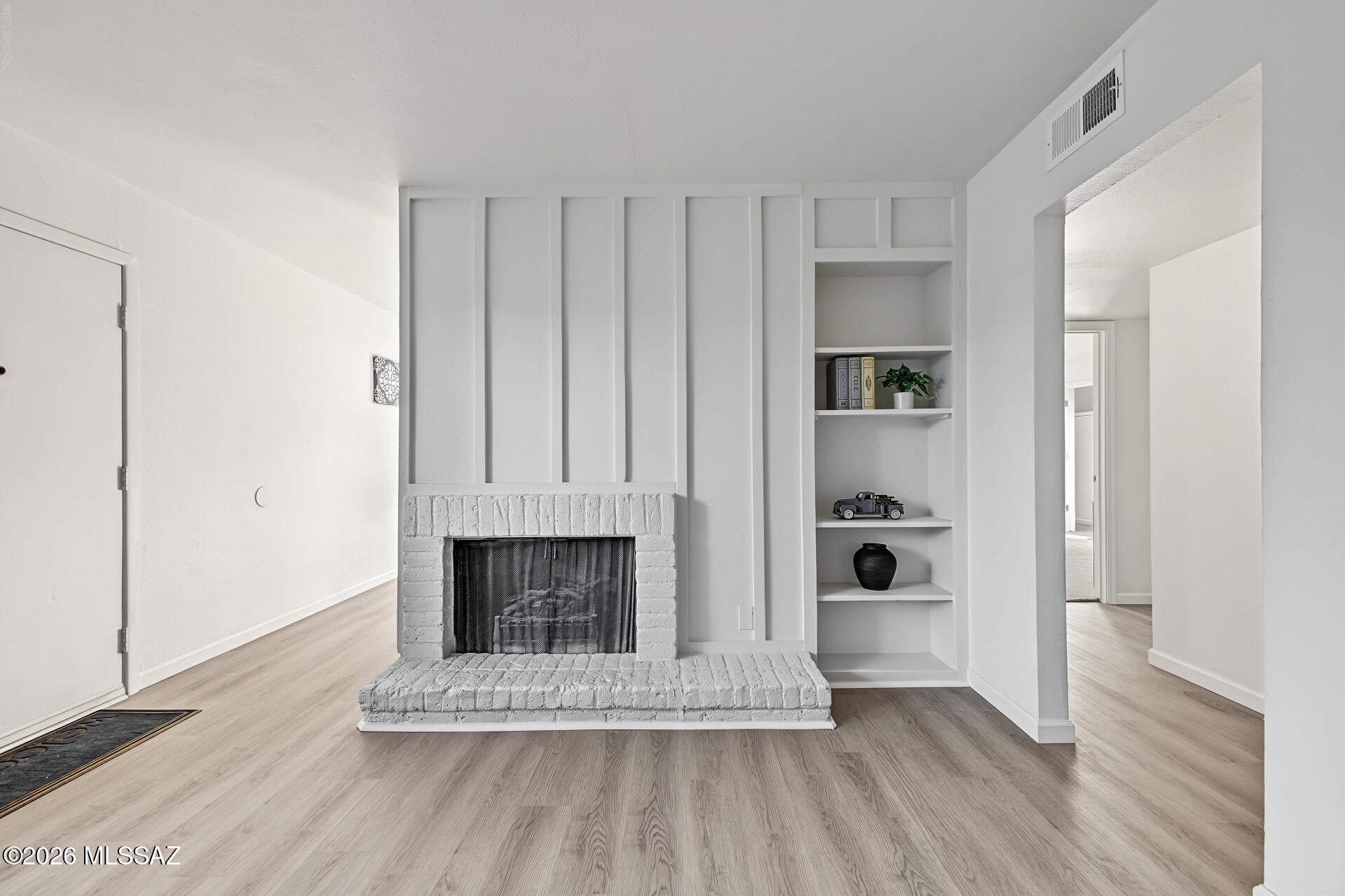 Las Colinas Condominiums - Residential