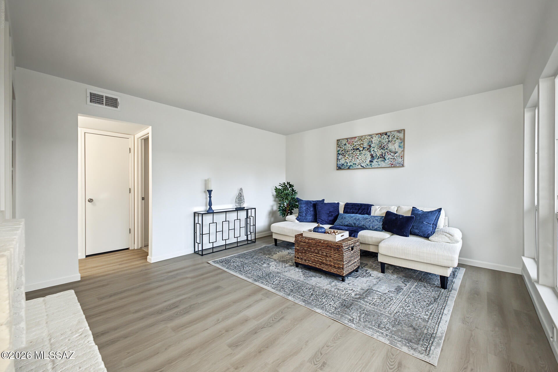 Las Colinas Condominiums - Residential