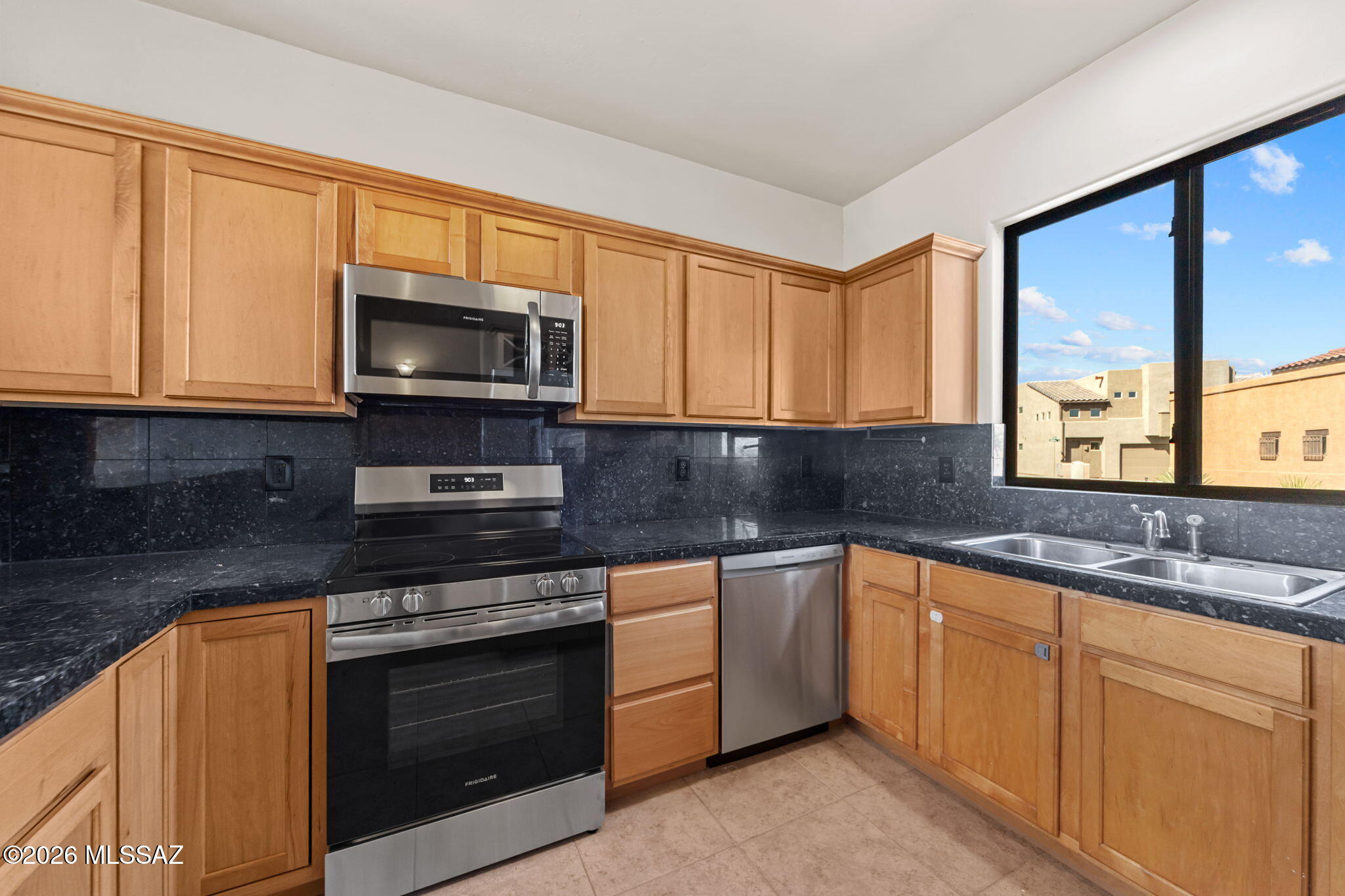 Crown Of Tucson Townhouses (1-96) - Residential