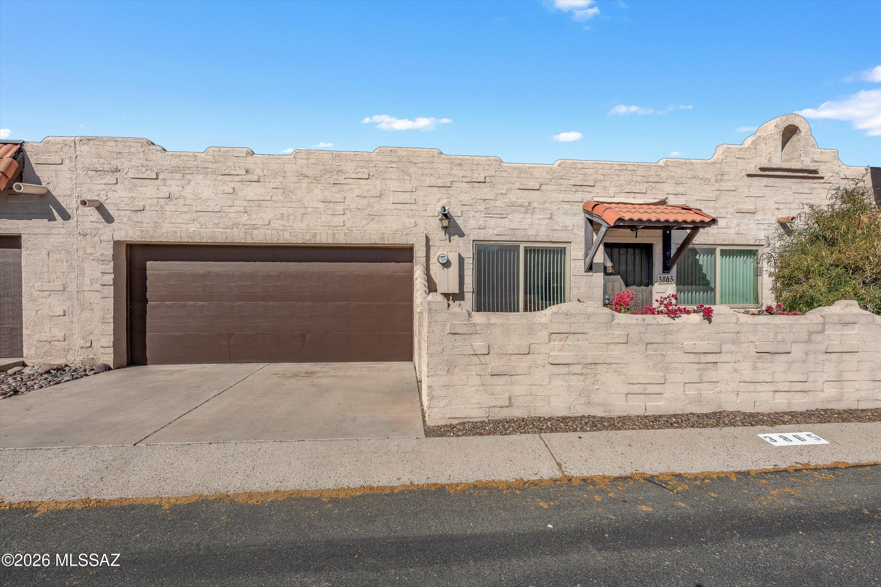 Sierra Twnhss. (1-21) - Residential
