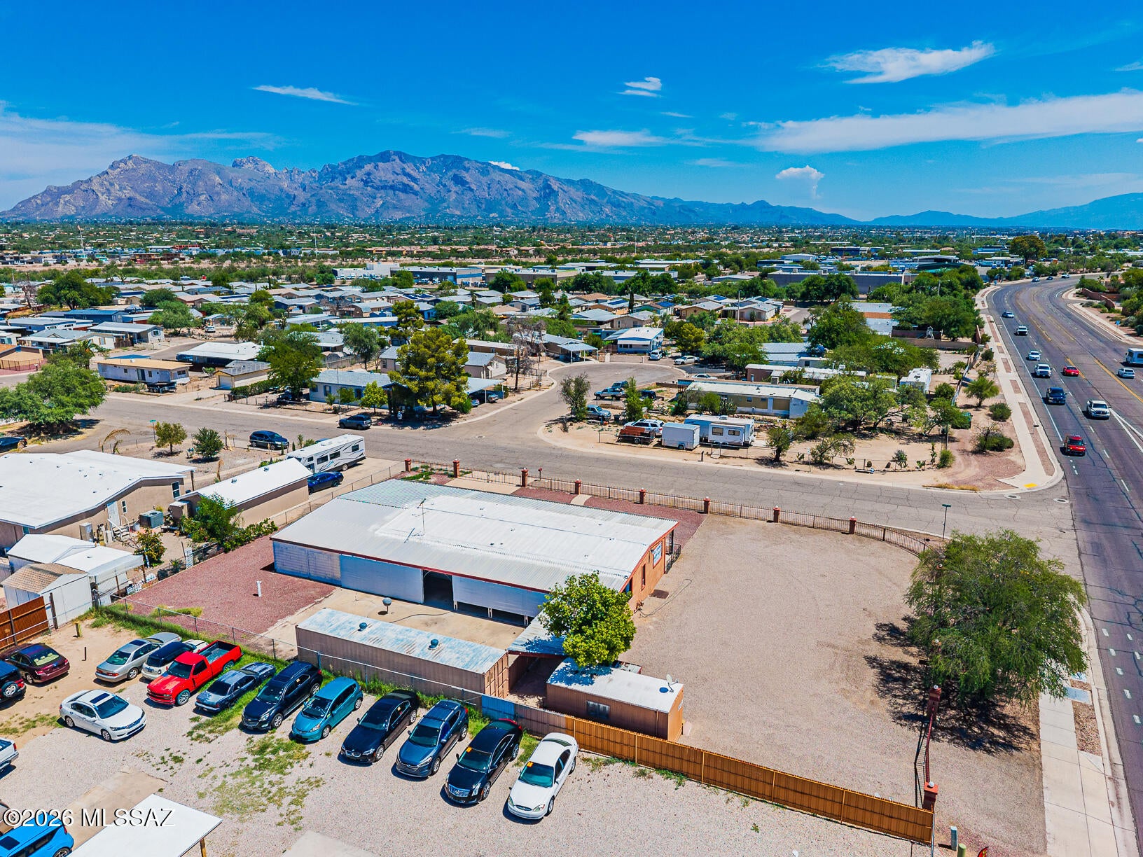 Cholla Manor (1-86) - Residential