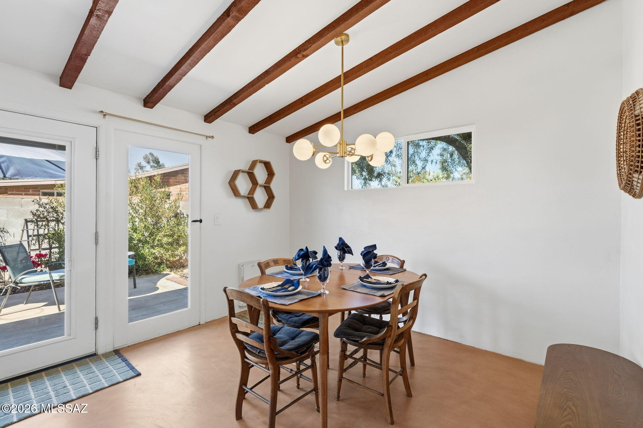 El Cerrito Est - Residential