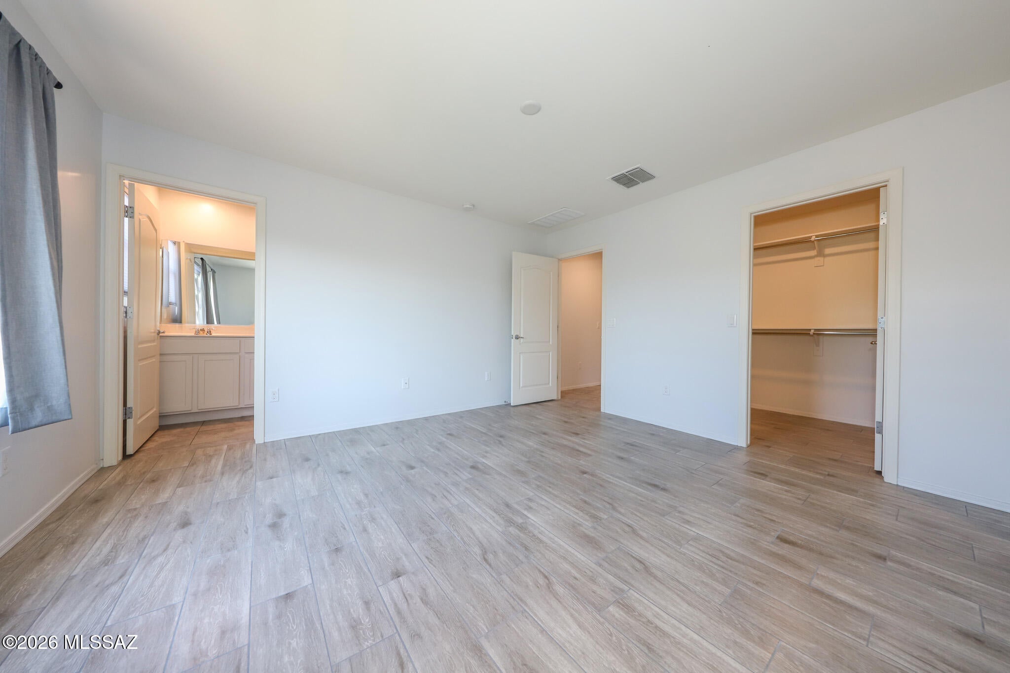 Dakota Vista - Residential Lease