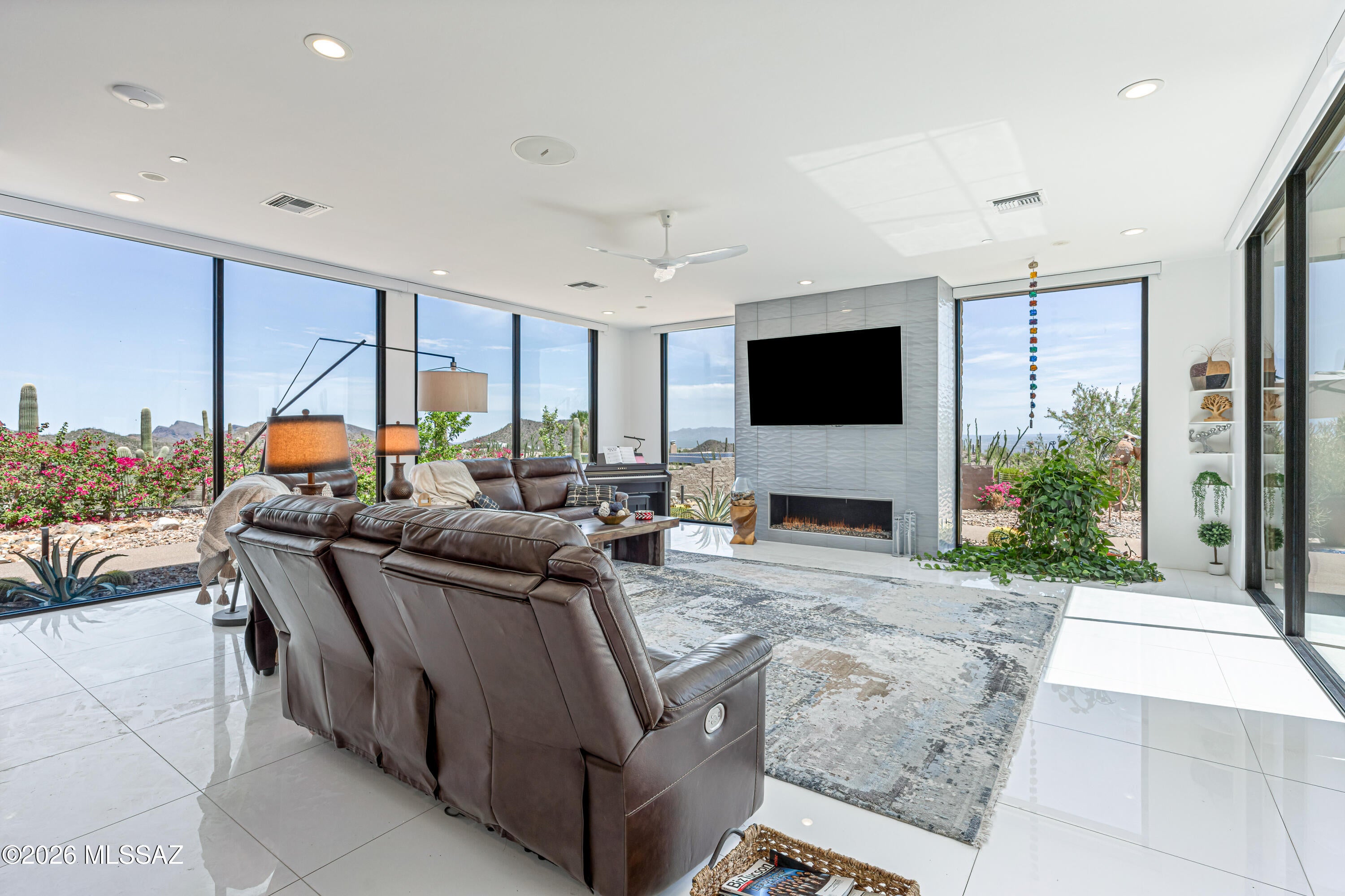 Unsubdivided - Residential Lease