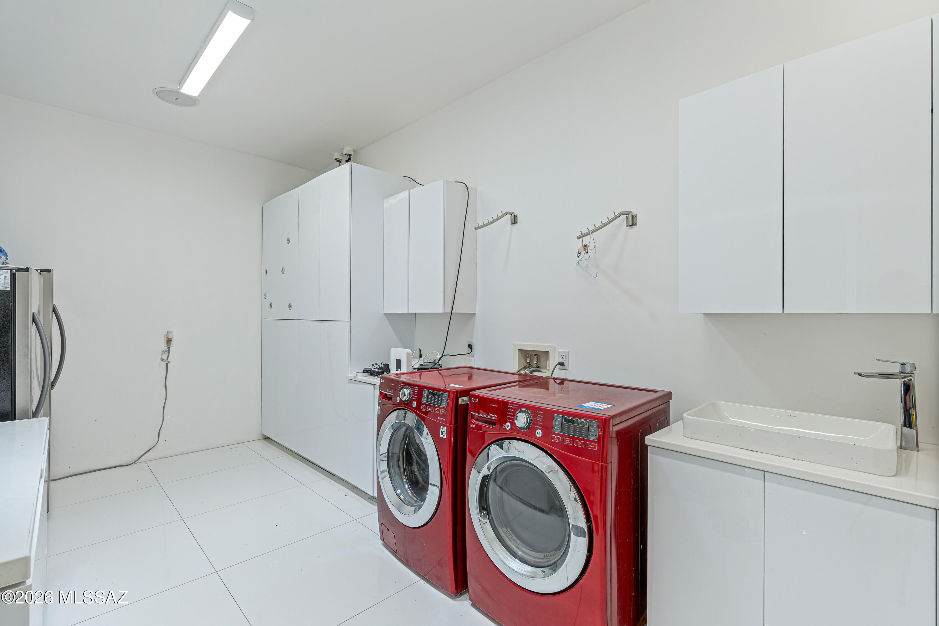 Unsubdivided - Residential Lease