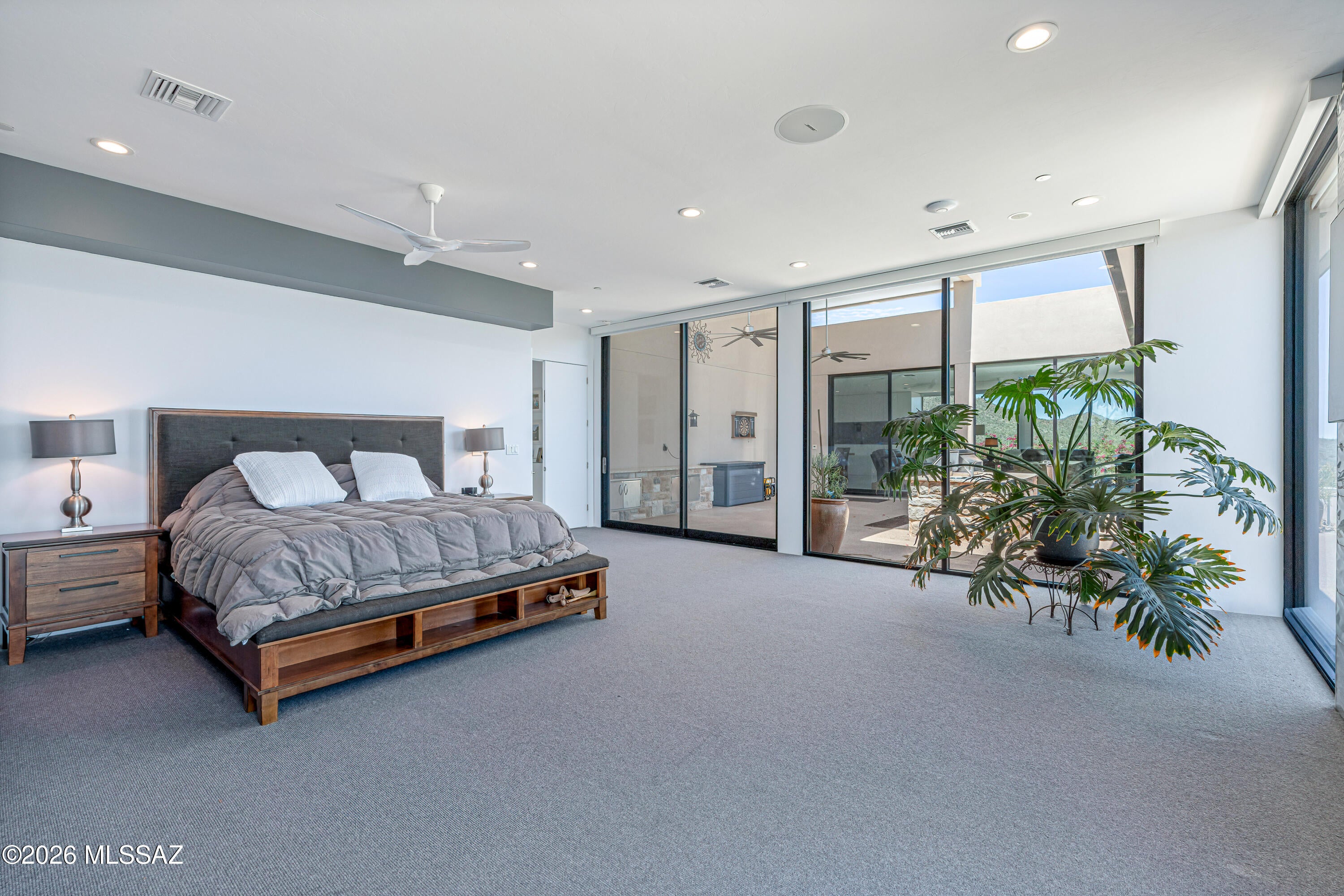 Unsubdivided - Residential Lease