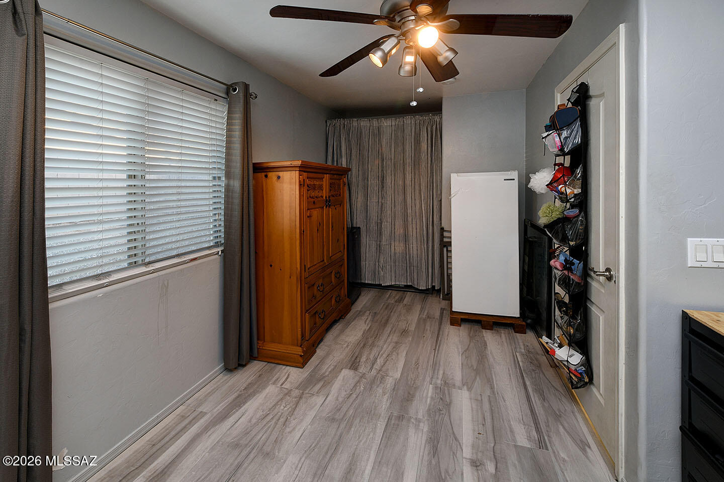Empire Vista (1-153) - Residential