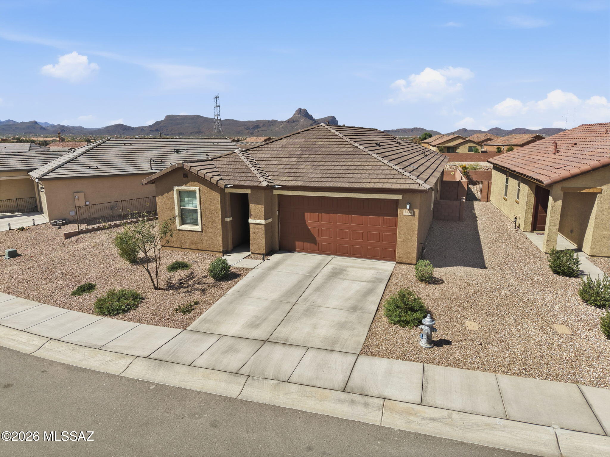De Anza - Residential