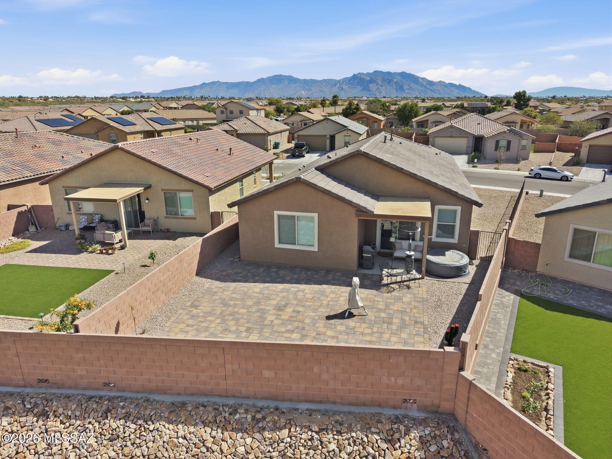 De Anza - Residential