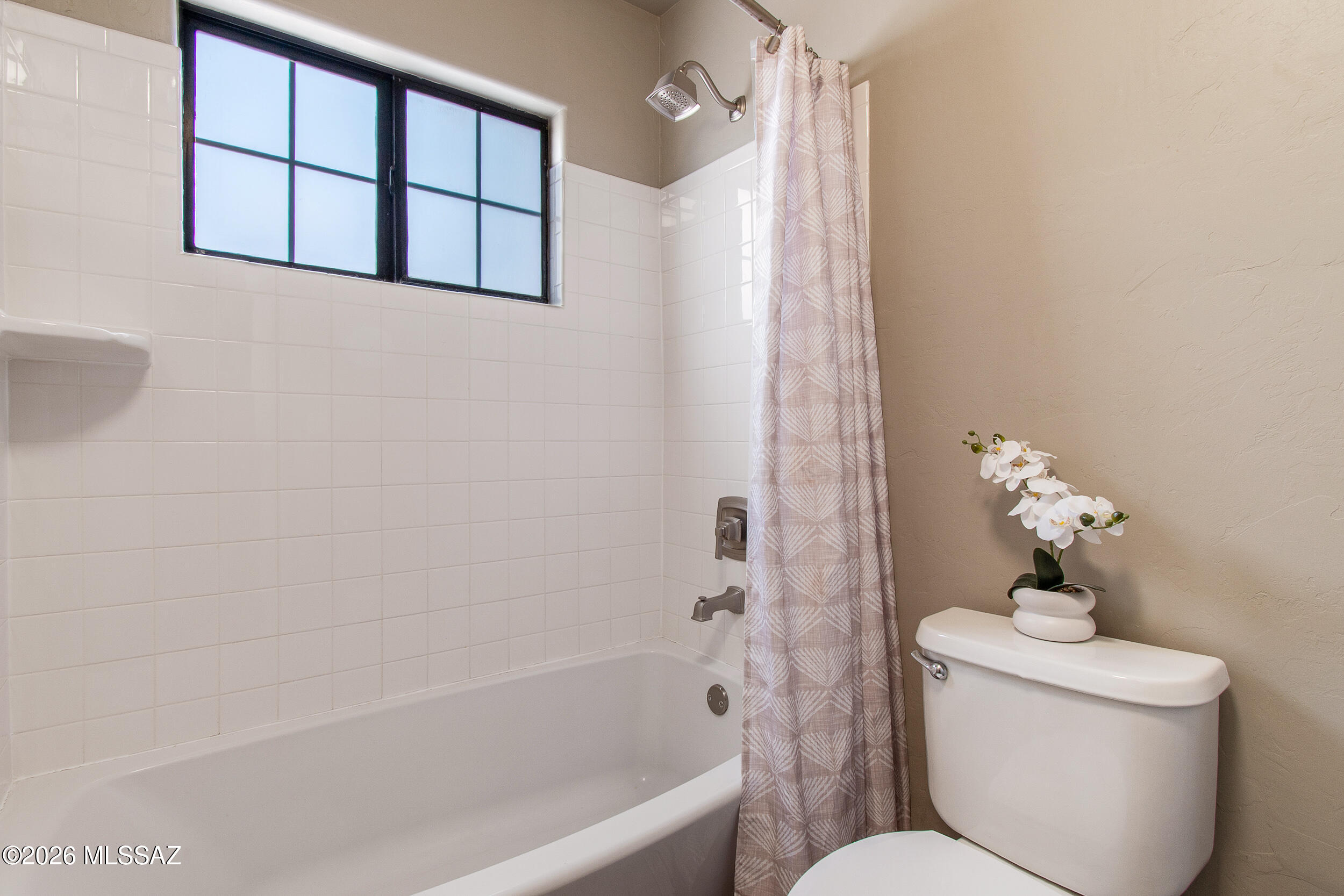 Catalina Point (1-32) - Residential
