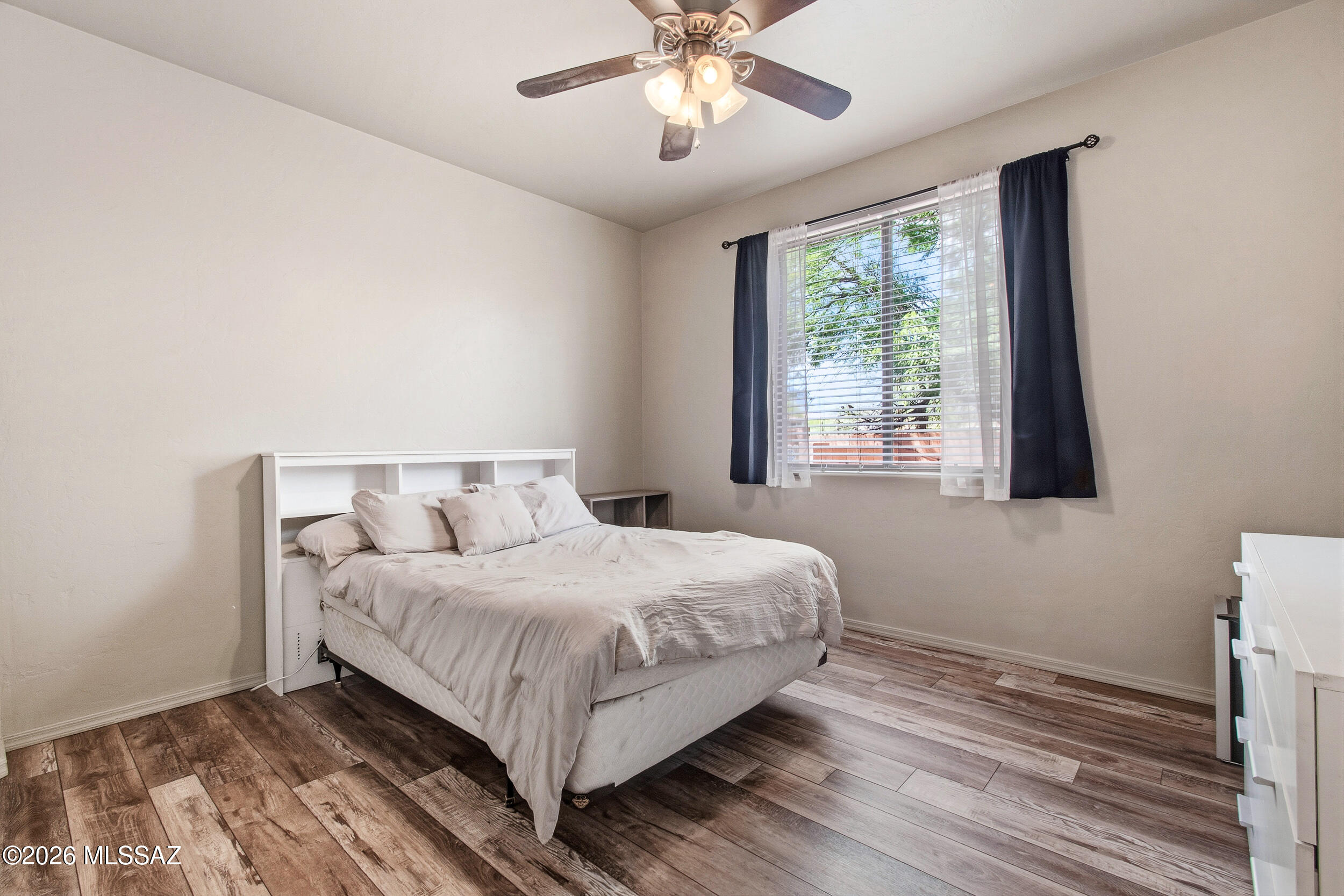 Catalina Point (1-32) - Residential