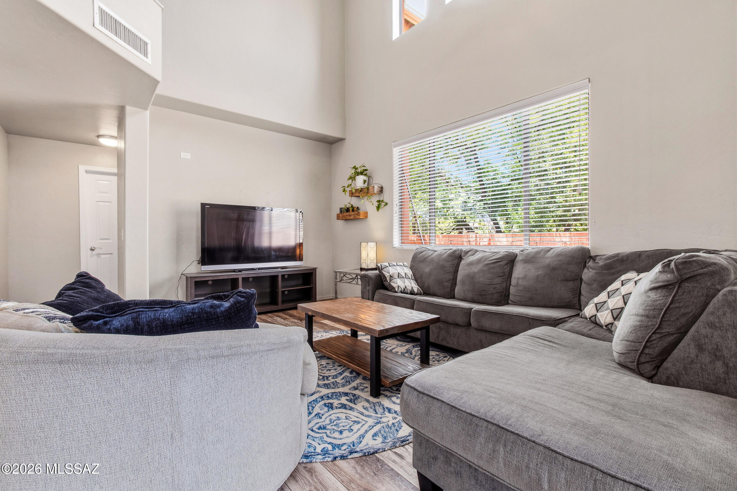 Catalina Point (1-32) - Residential