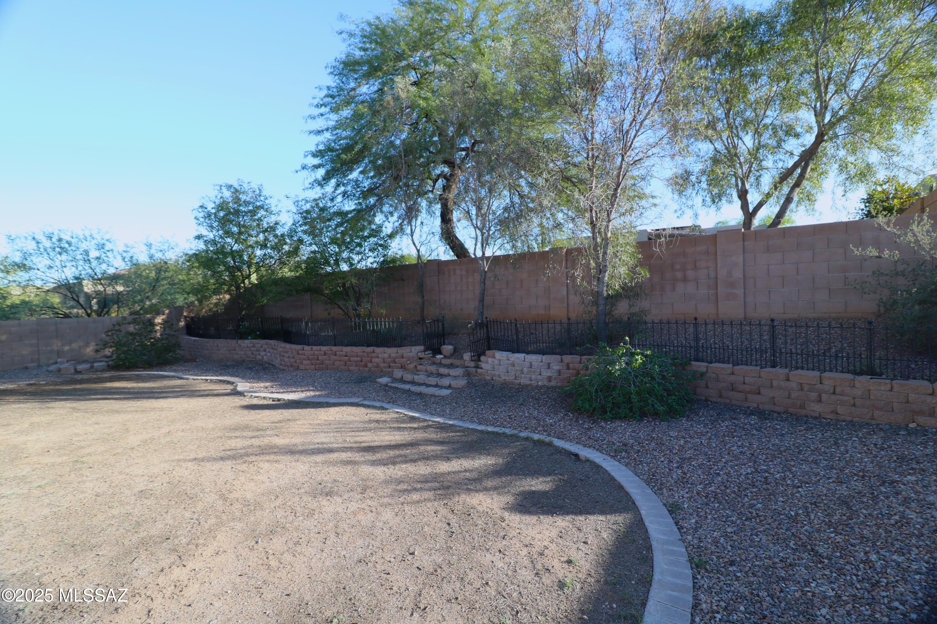 Continental Reserve Blk. 10 (1-69) - Residential