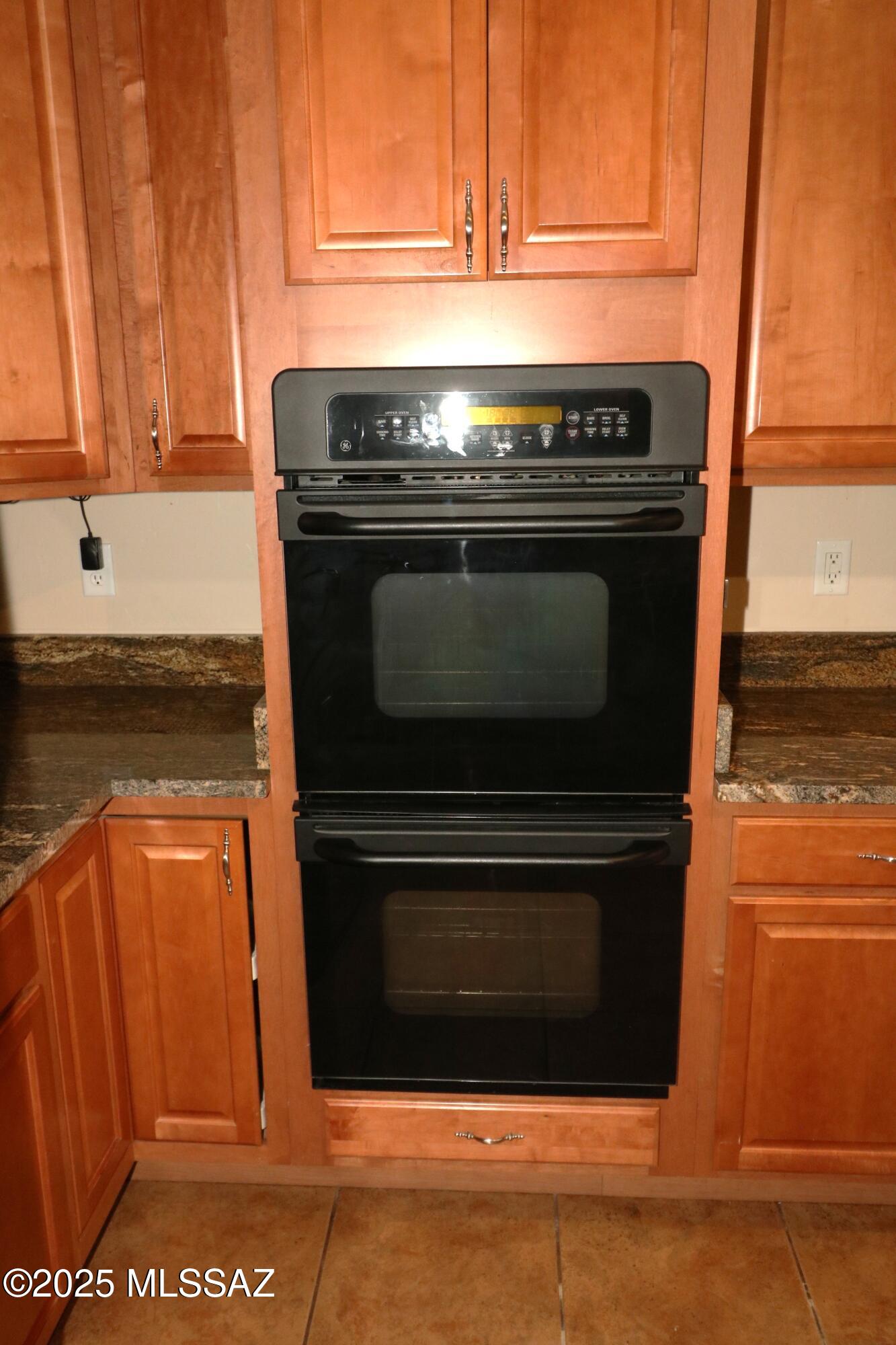 Continental Reserve Blk. 10 (1-69) - Residential