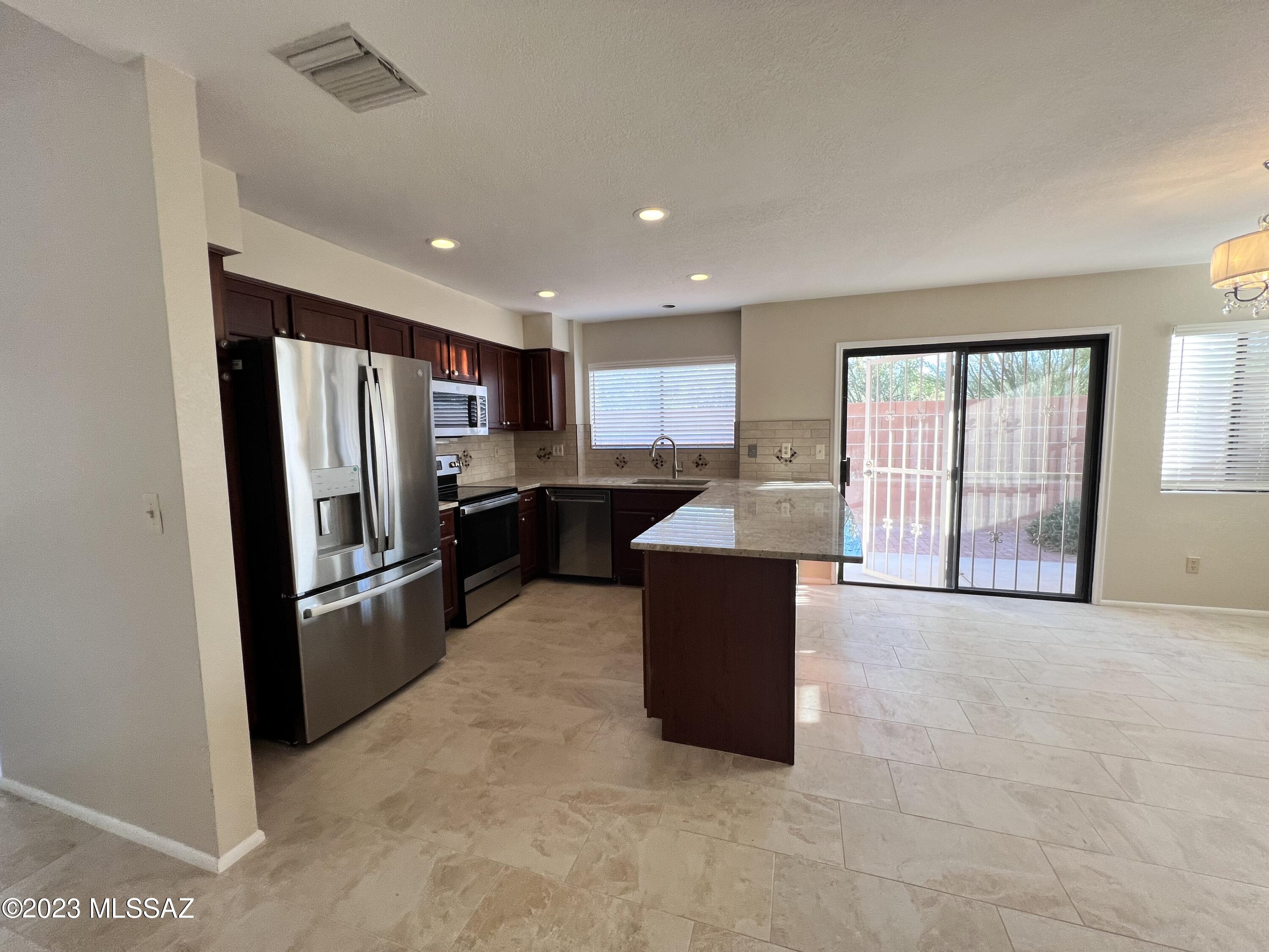 Lambert Lane (1-120) - Residential Lease