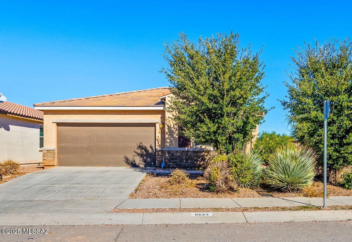 La Estancia De Tucson (1-330) - Residential