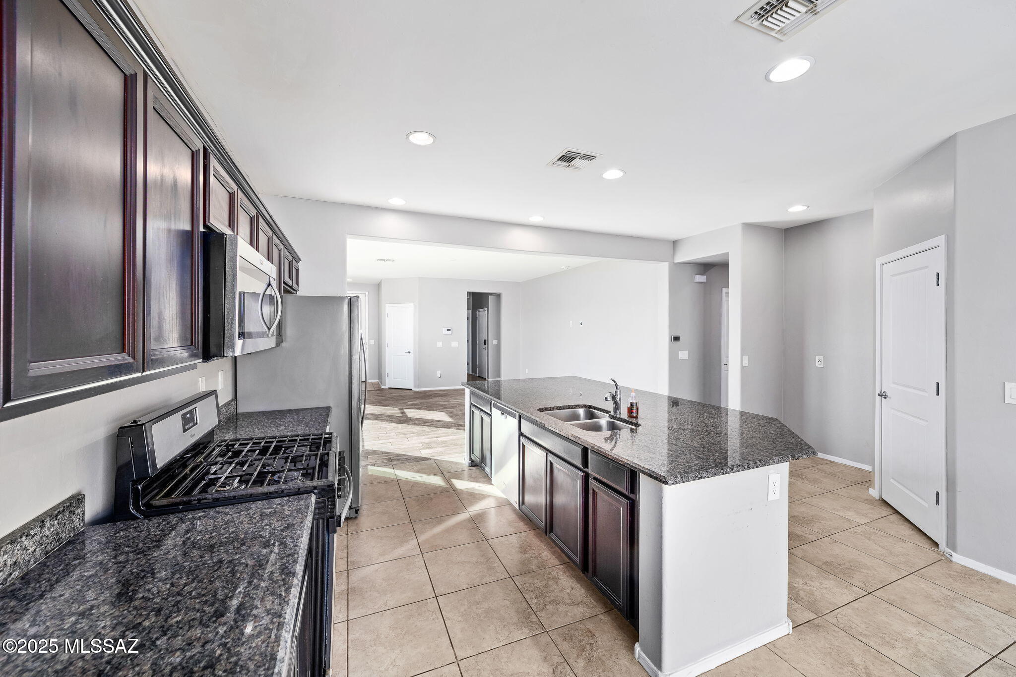La Estancia De Tucson (1-330) - Residential