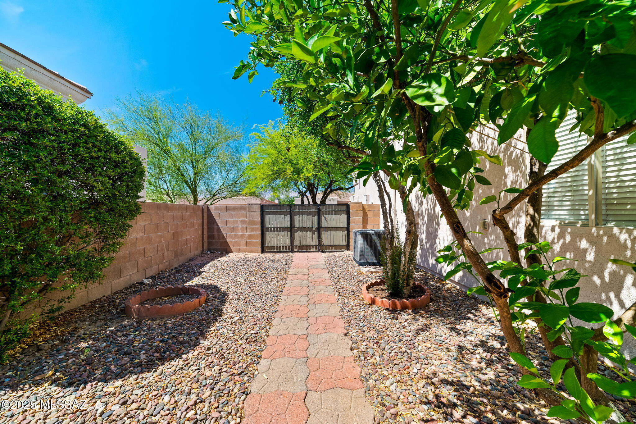 Rancho Esperero (1-343) - Residential