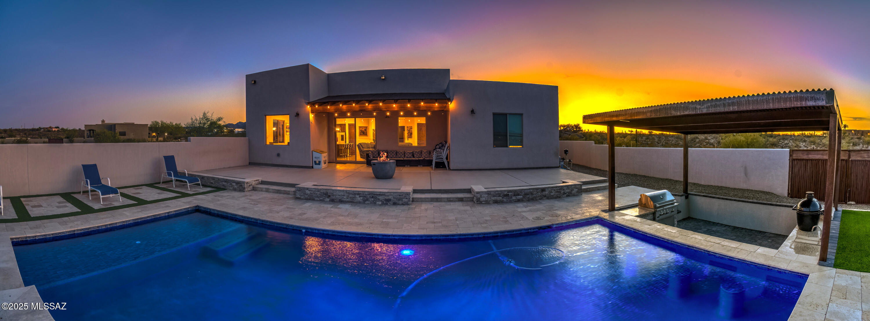 Las Rocas - Residential