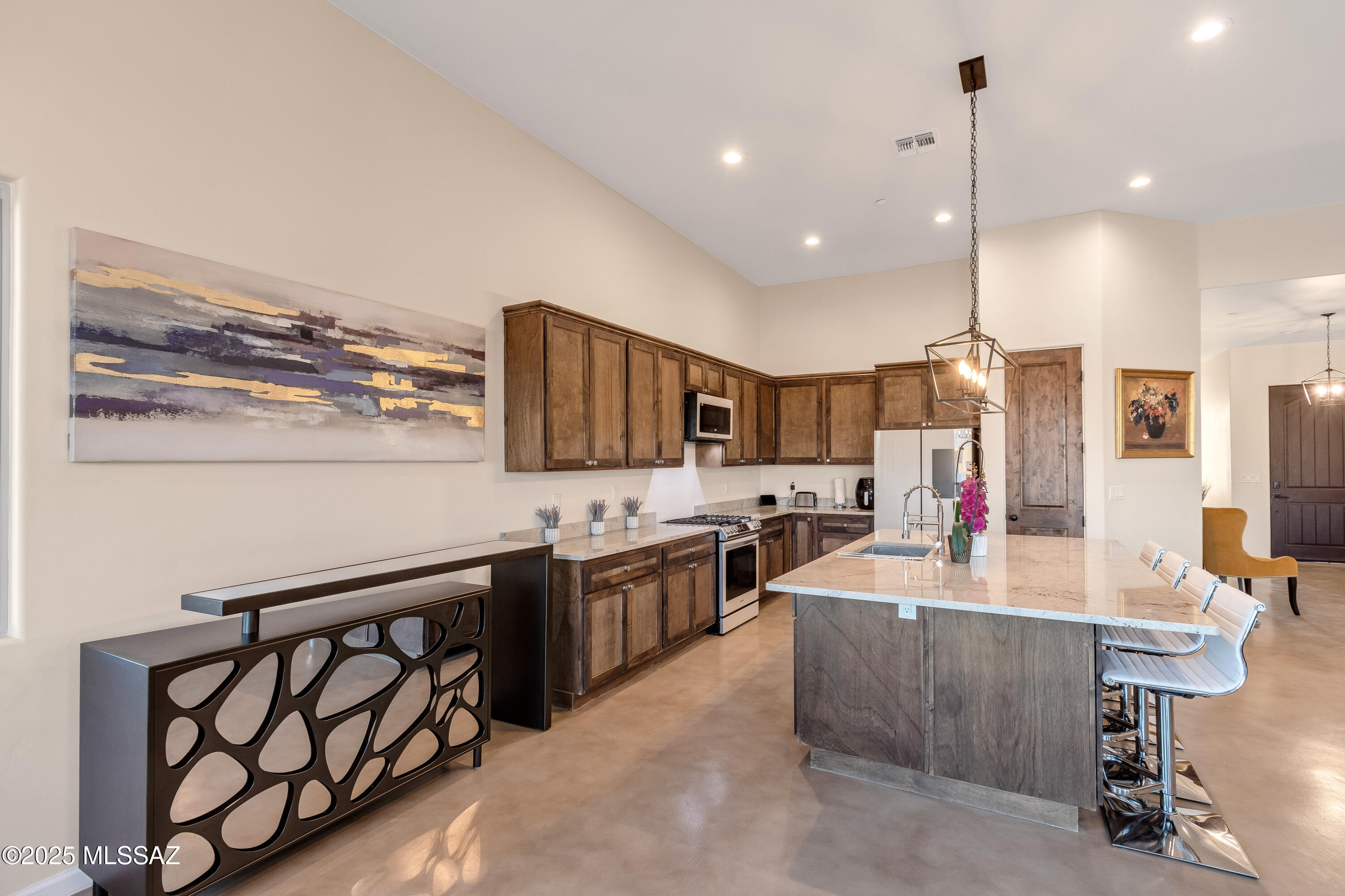 Las Rocas - Residential