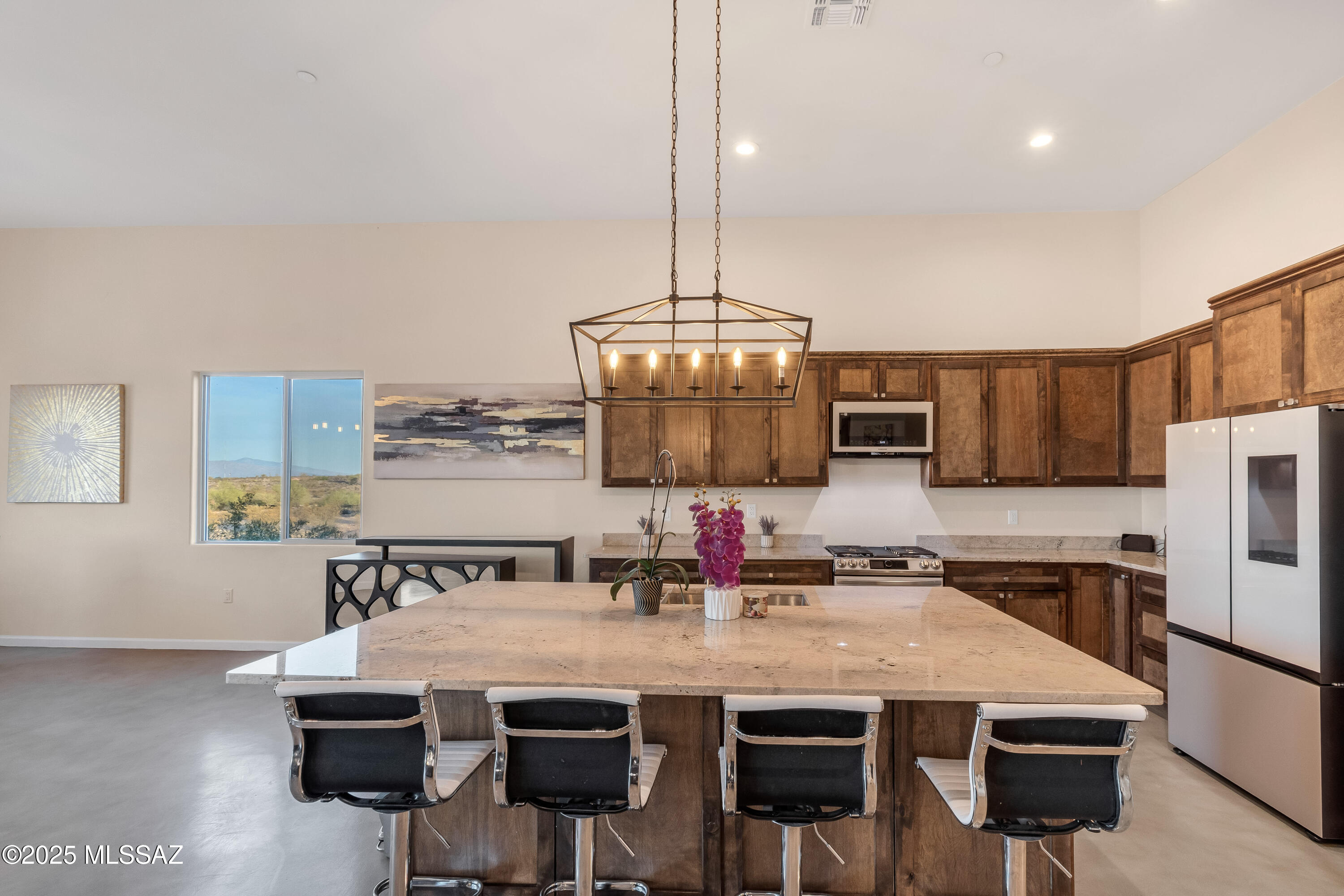 Las Rocas - Residential