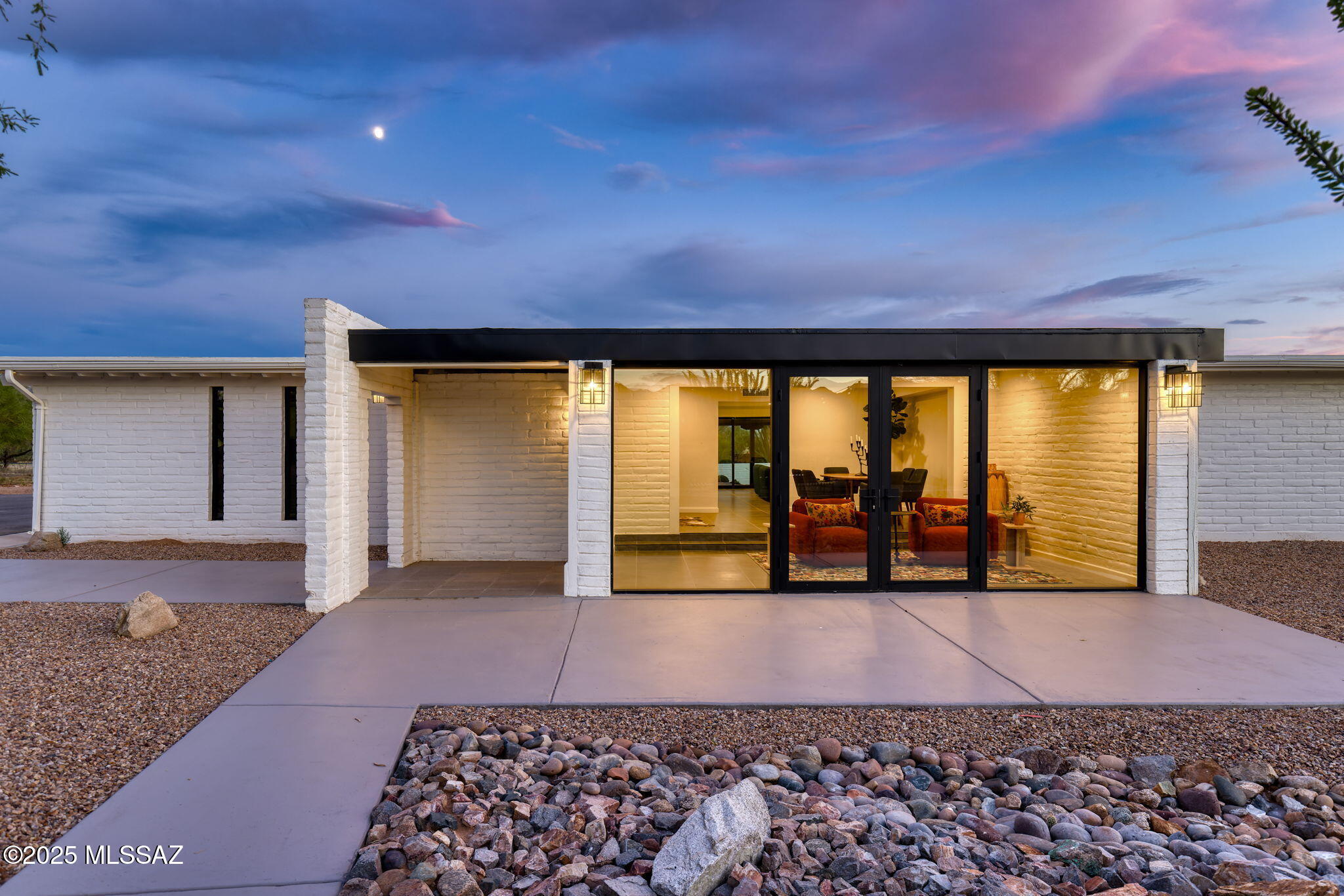 La Cholla Airpark - Residential