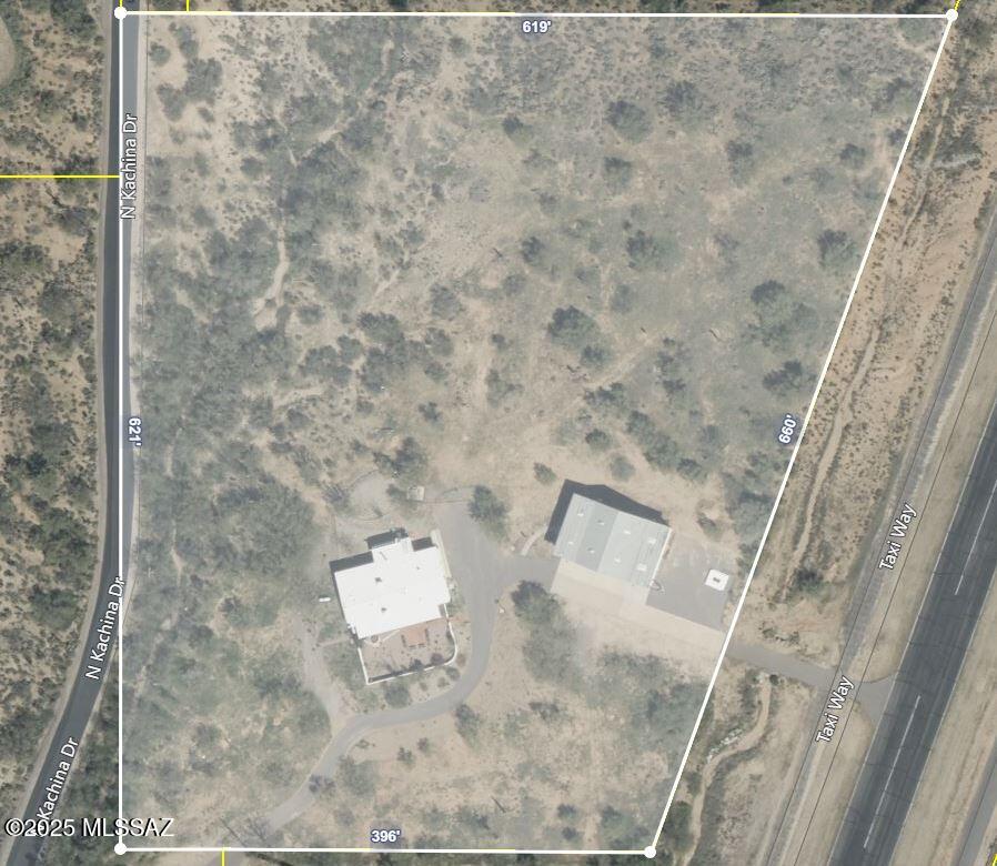 La Cholla Airpark - Residential