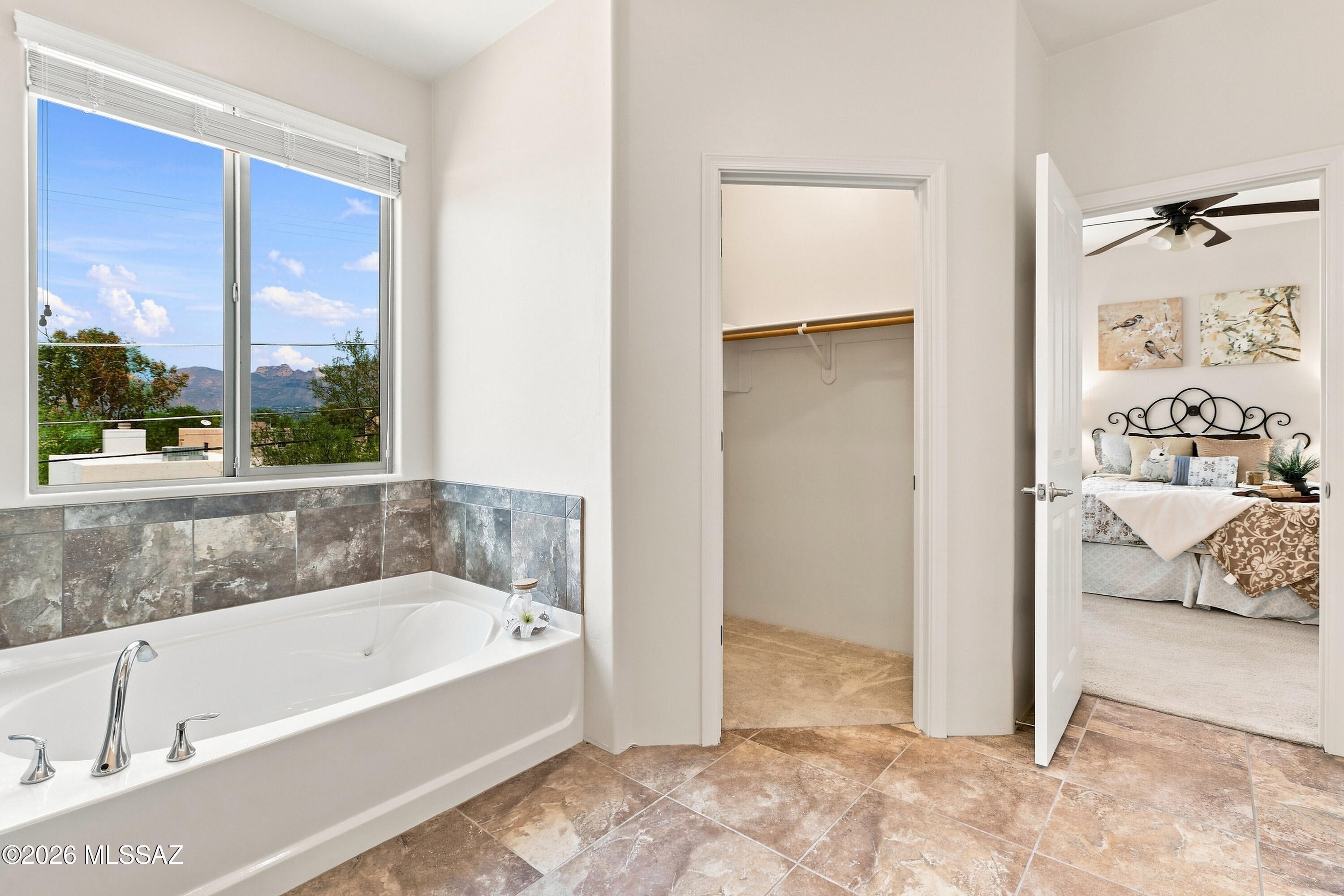 Miramonte At Glenn SQ20133580243 - Residential