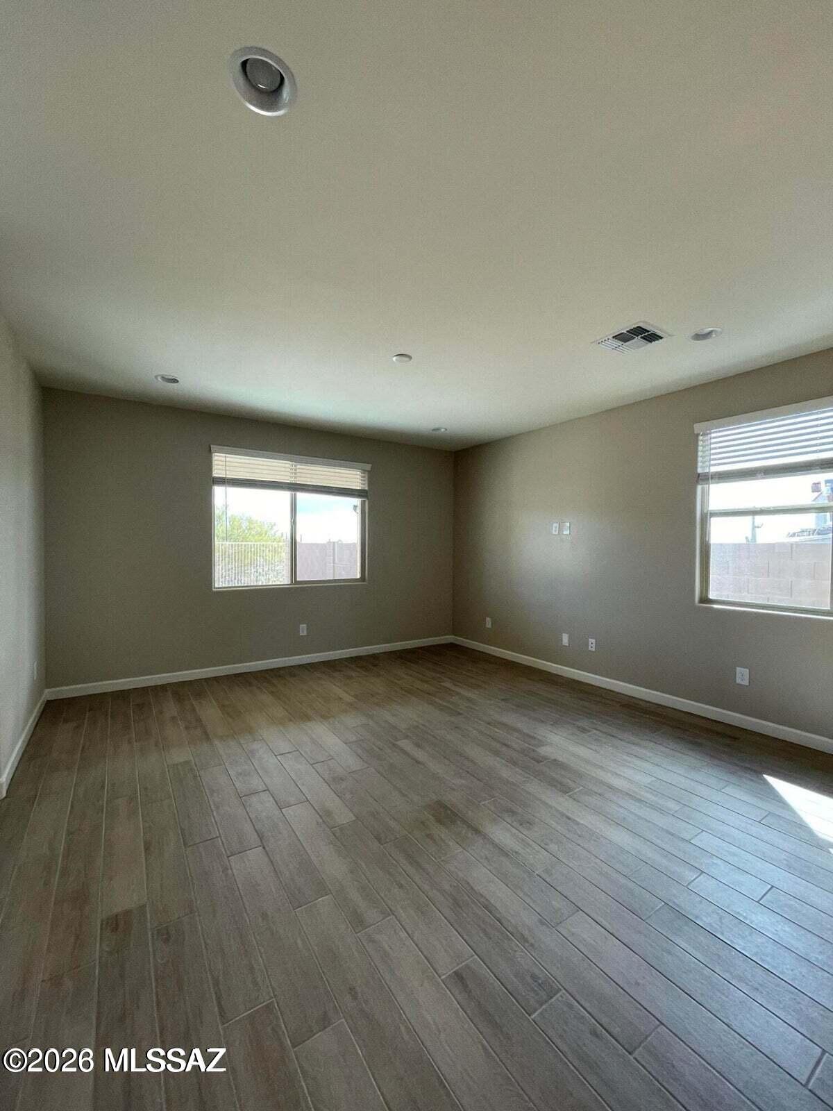 Saguaros Viejos East Phase 1 - Residential Lease