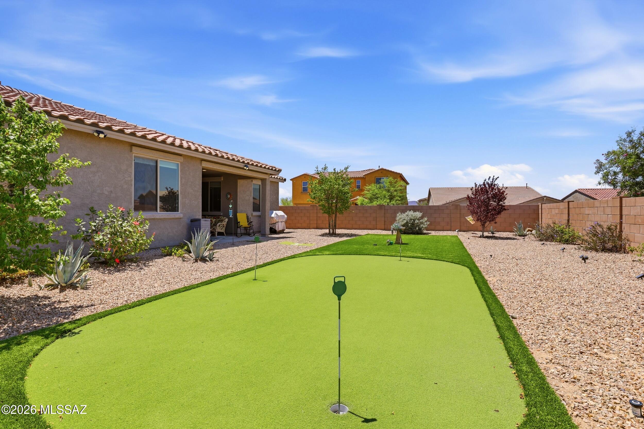Desert Oasis At Twin Peaks - Residential