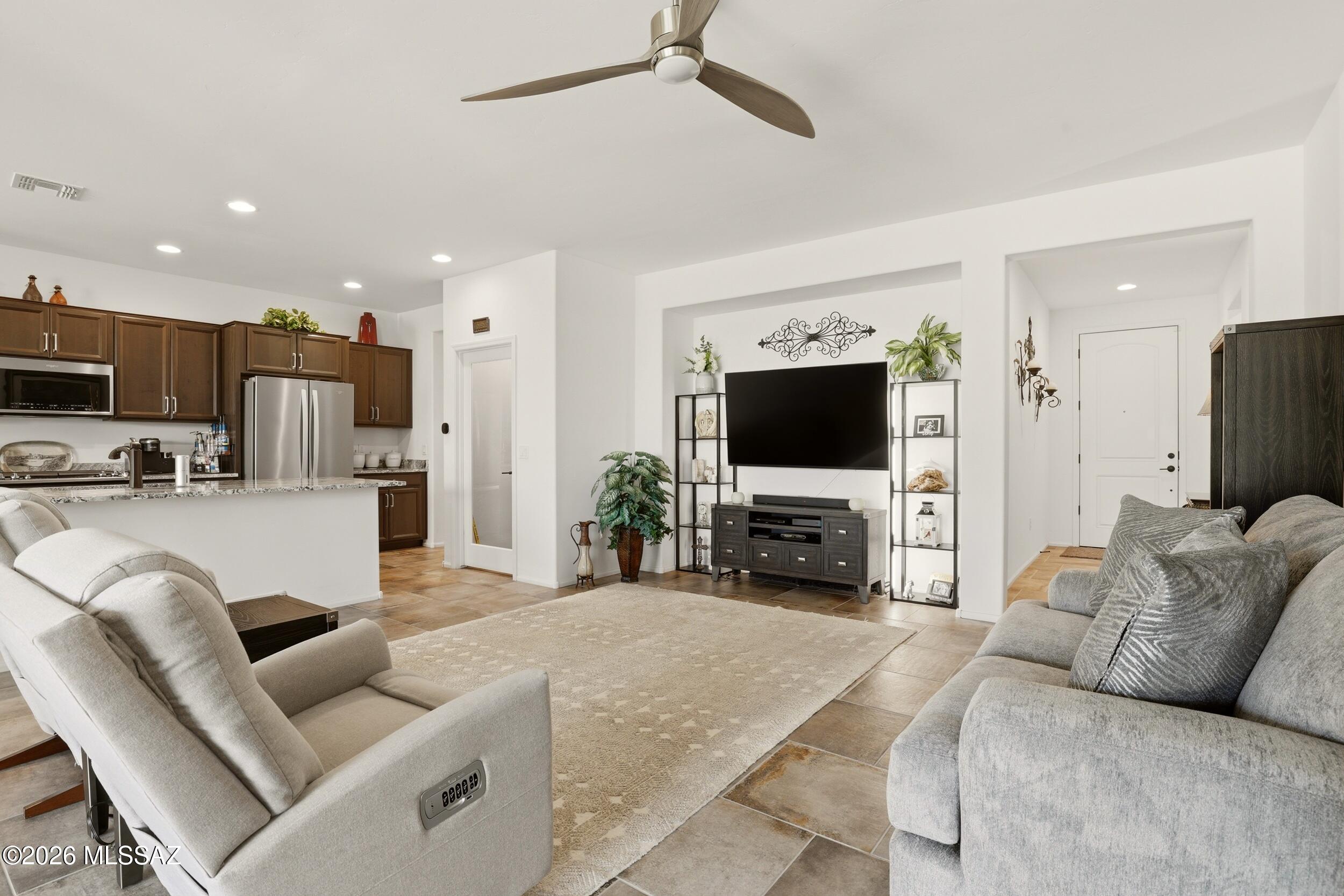 Desert Oasis At Twin Peaks - Residential