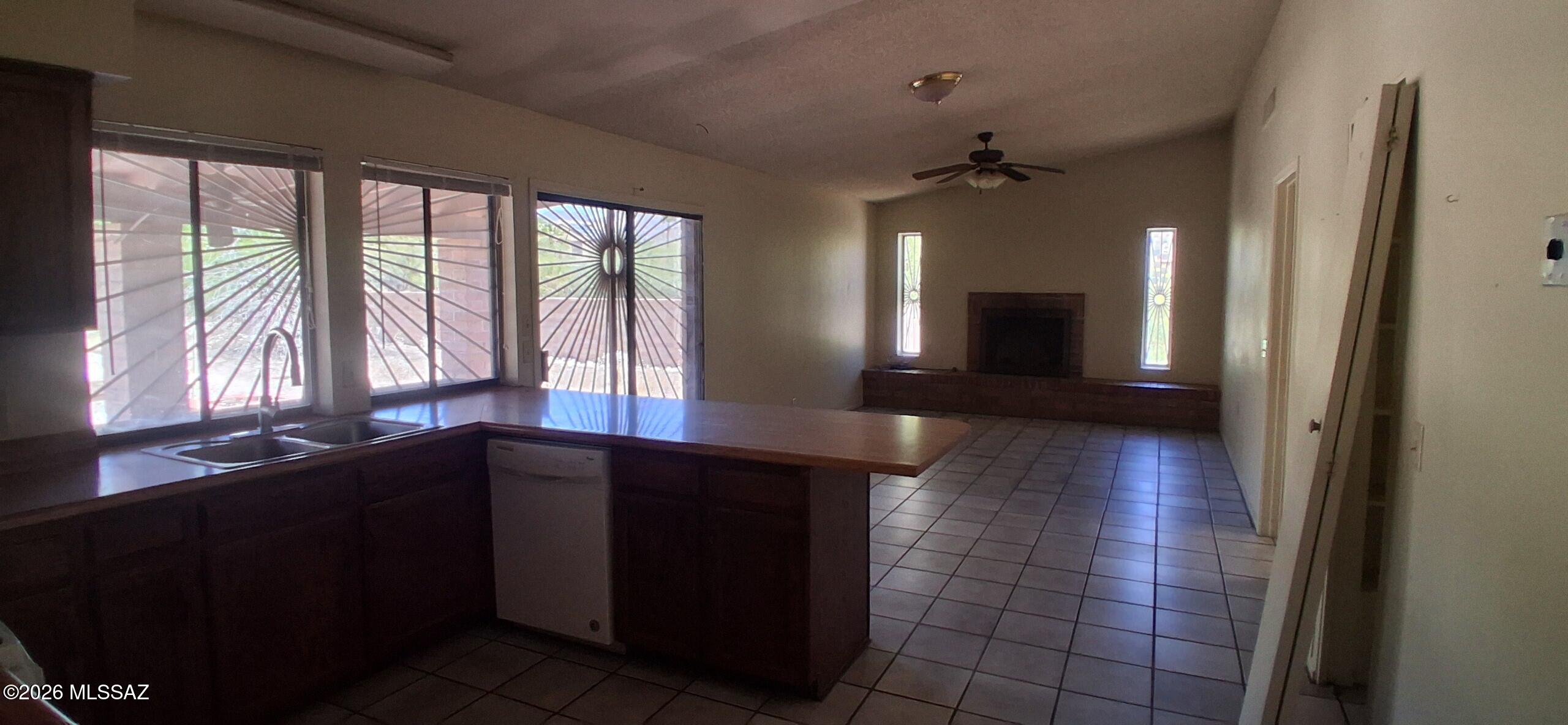 Quail Canyon (100-234) - Residential