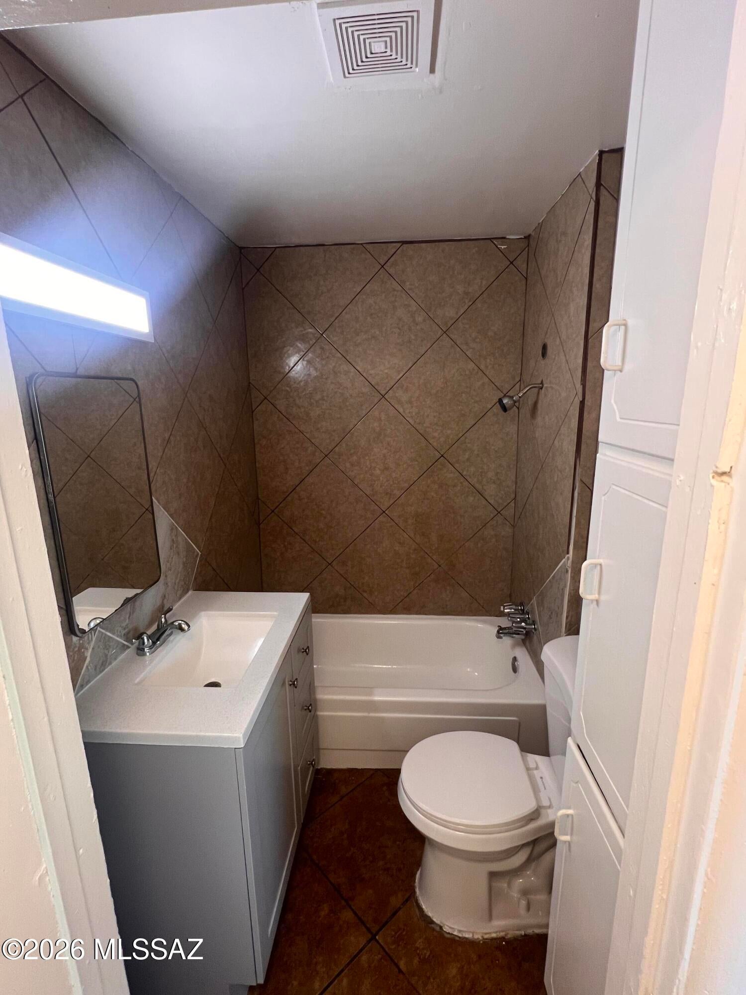 National City - Residential Lease