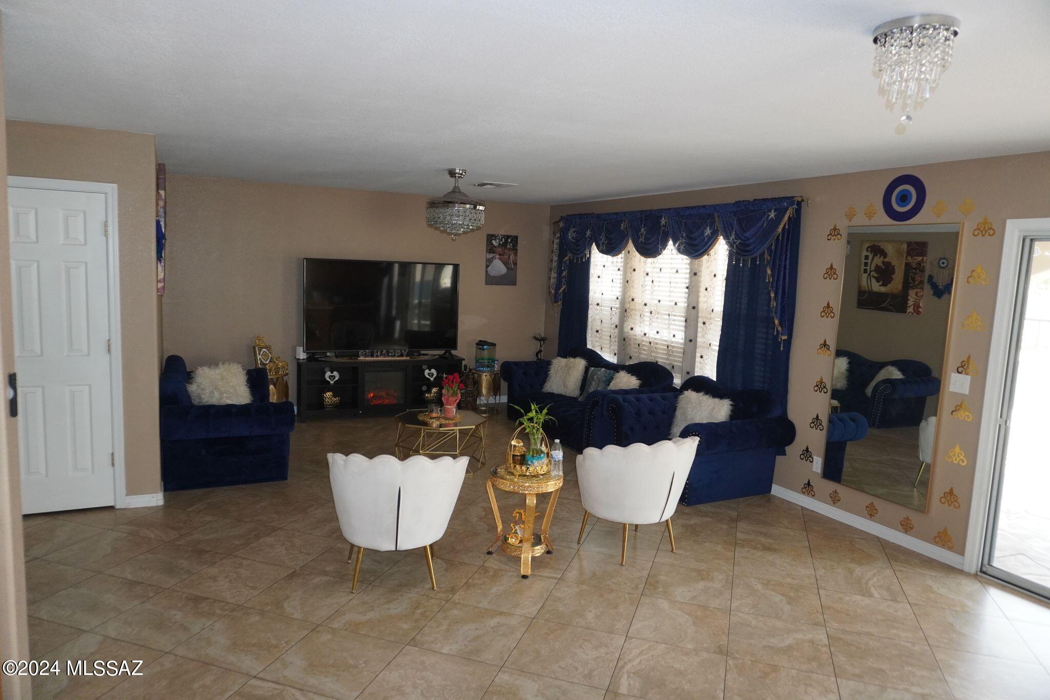 Presidio De Las Montanas - Residential
