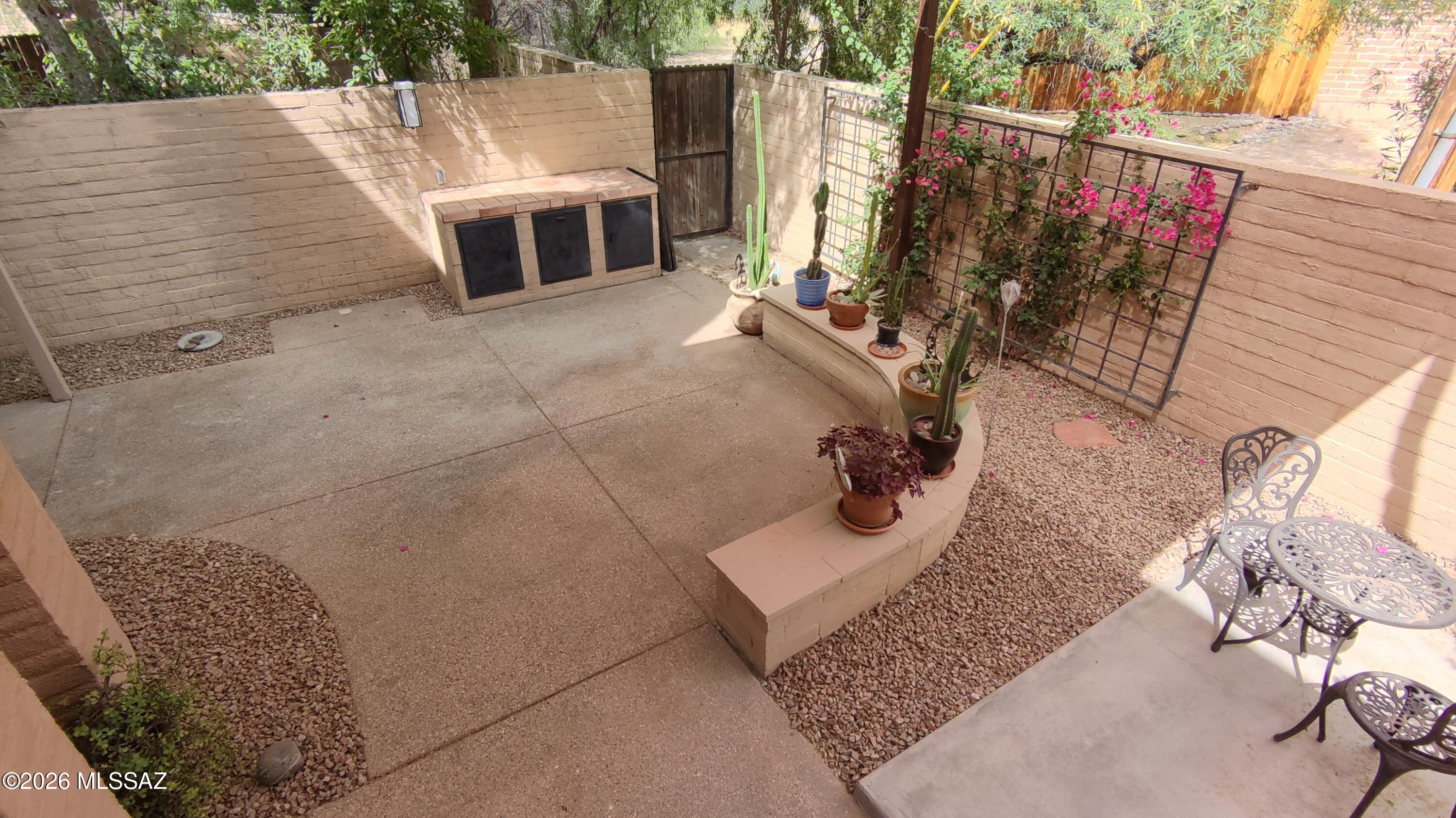 Tucson Racquet Club Th Resub - Residential