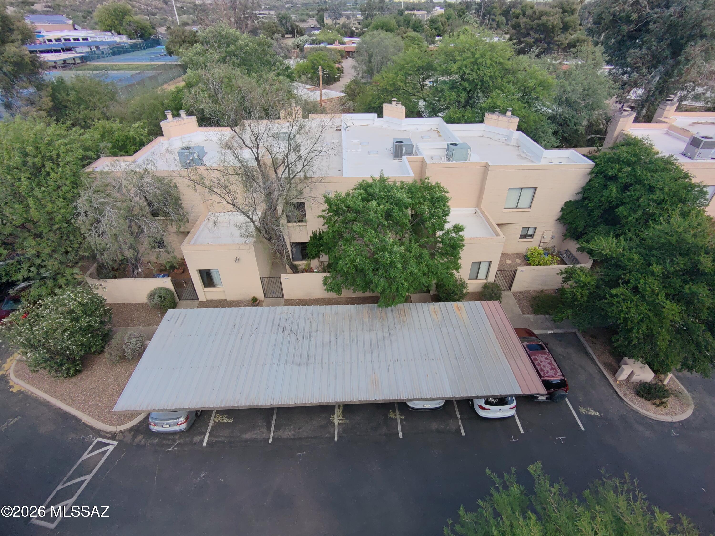 Tucson Racquet Club Th Resub - Residential