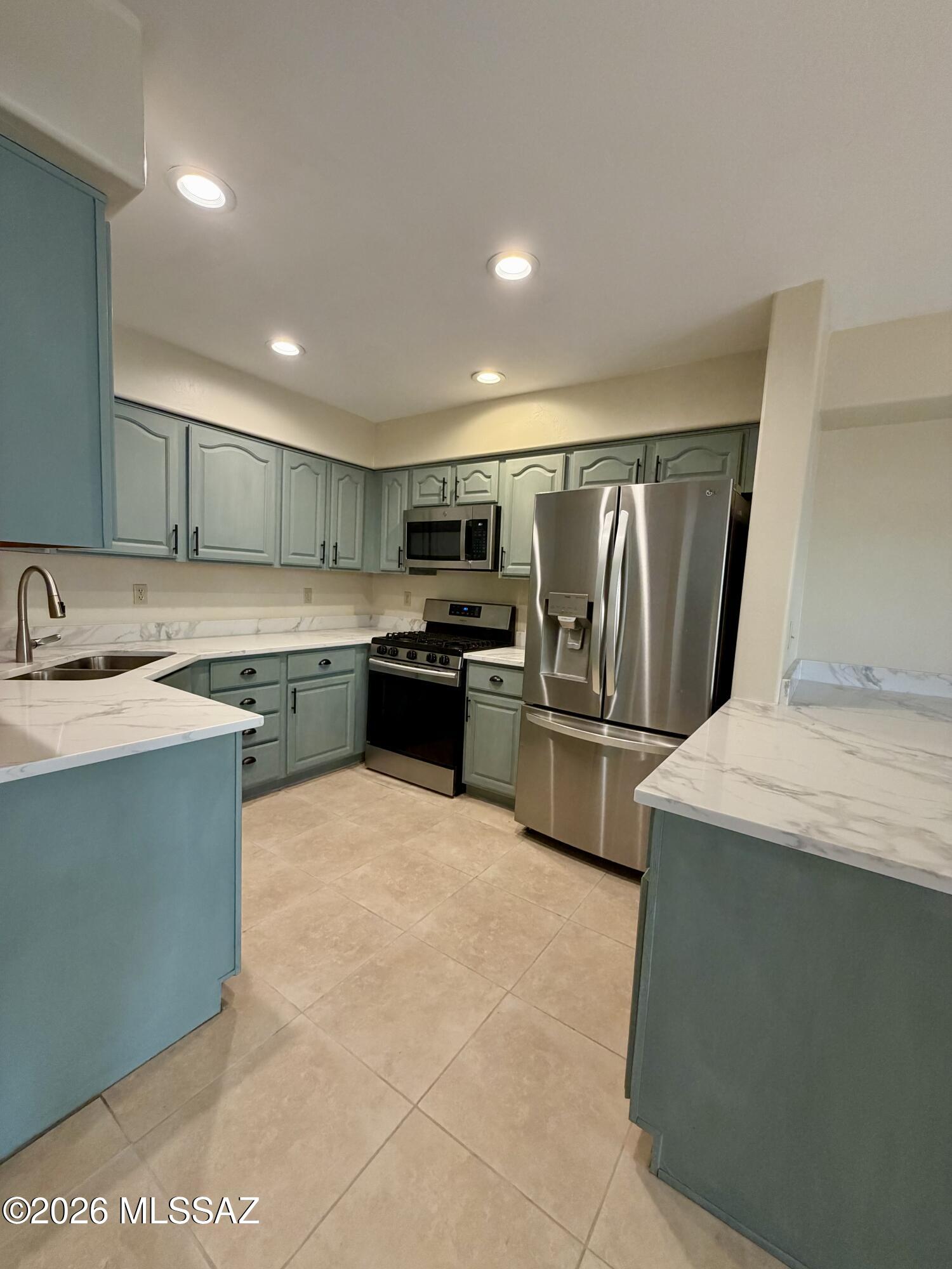 Tucson Racquet Club Th Resub - Residential